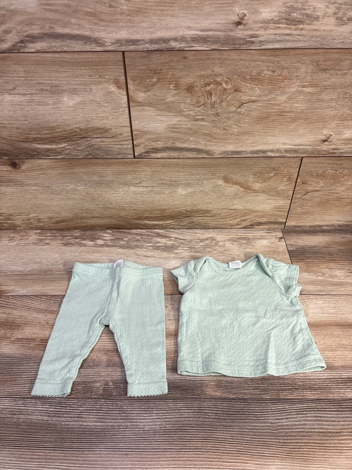 Starting Out 2pc Shirt & Pant Set Mint sz 3m
