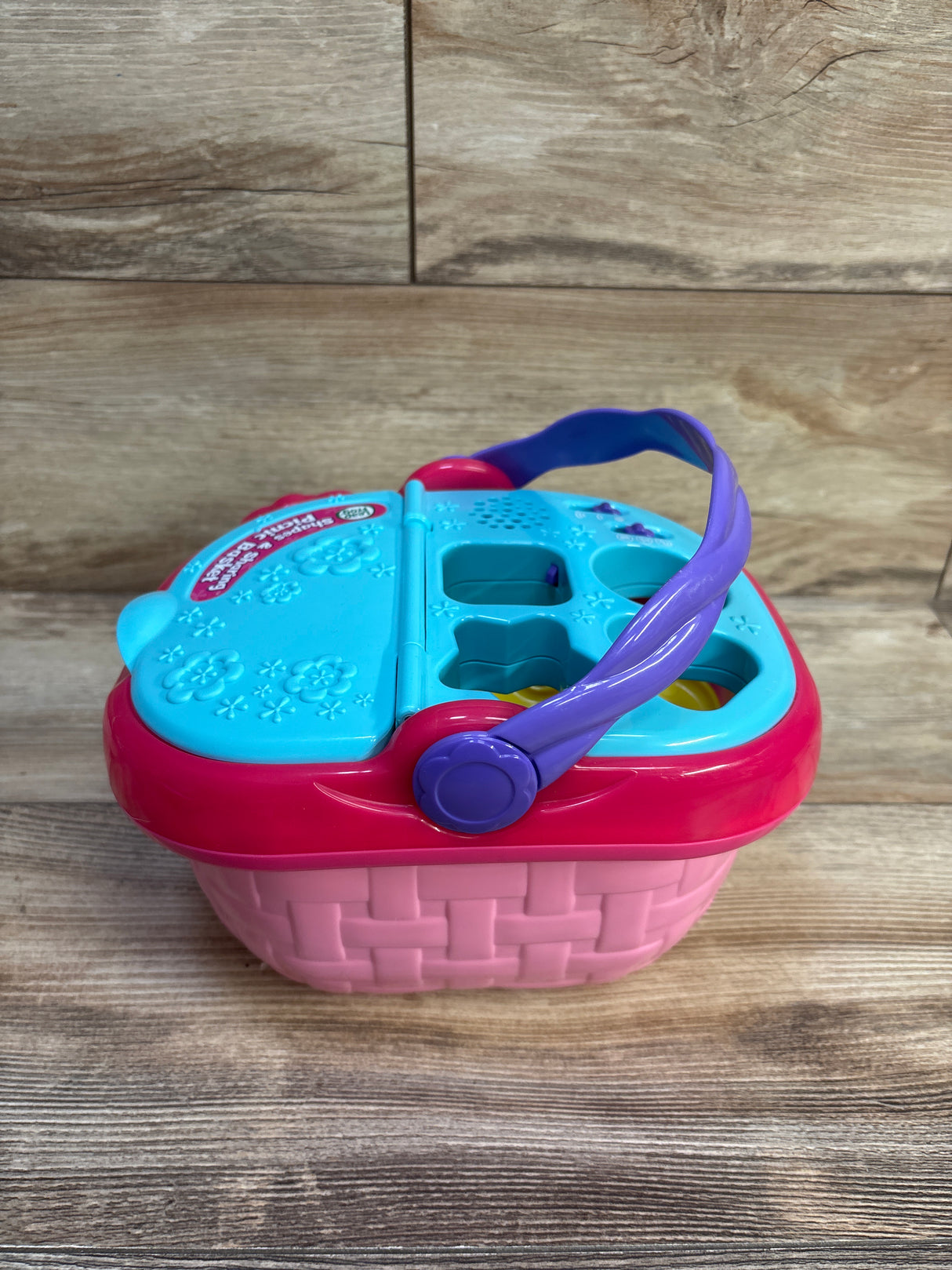 LeapFrog Shapes & Sharing Picnic Basket