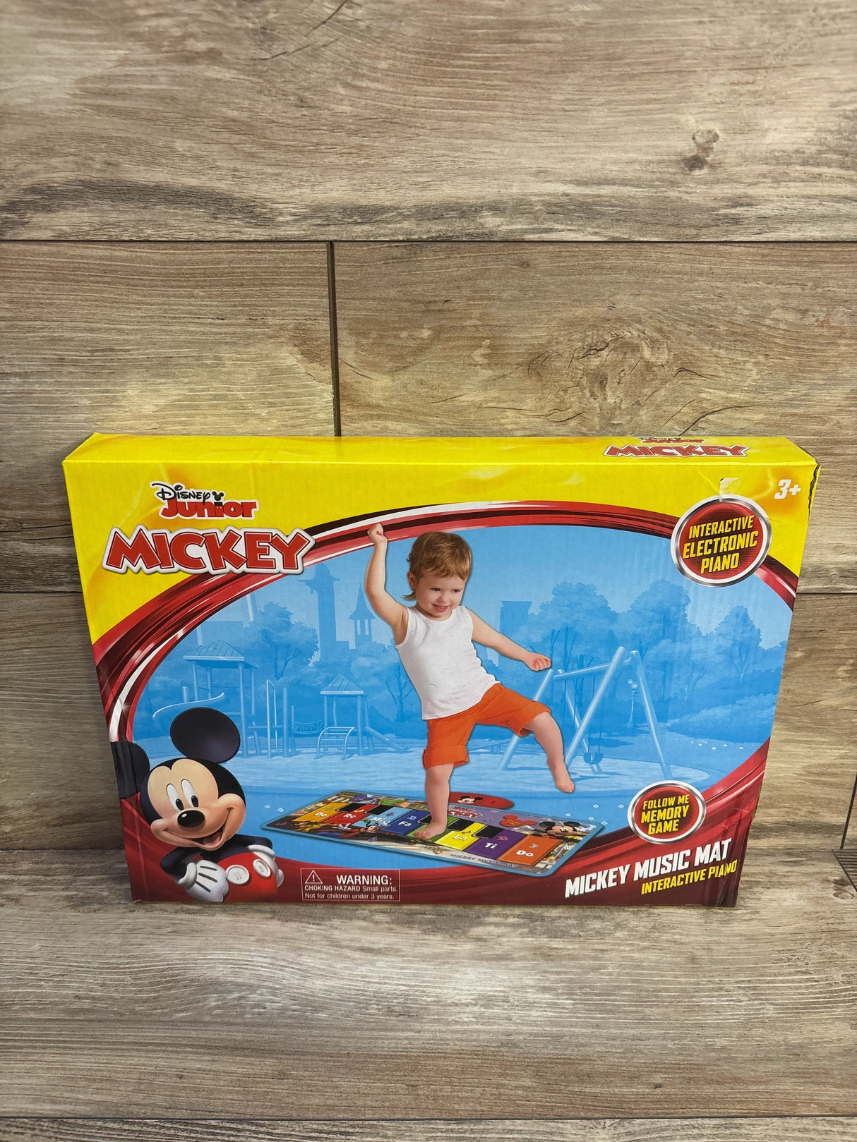 NEW Disney Junior Mickey Interactive Piano Music Mat