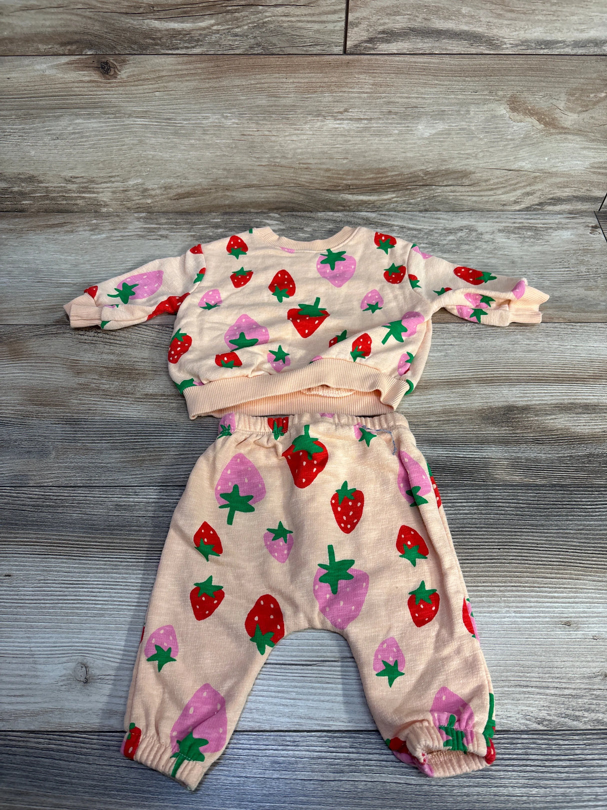 Old Navy 2pc Strawberry Print Sweatshirt Set Orange sz 0-3m
