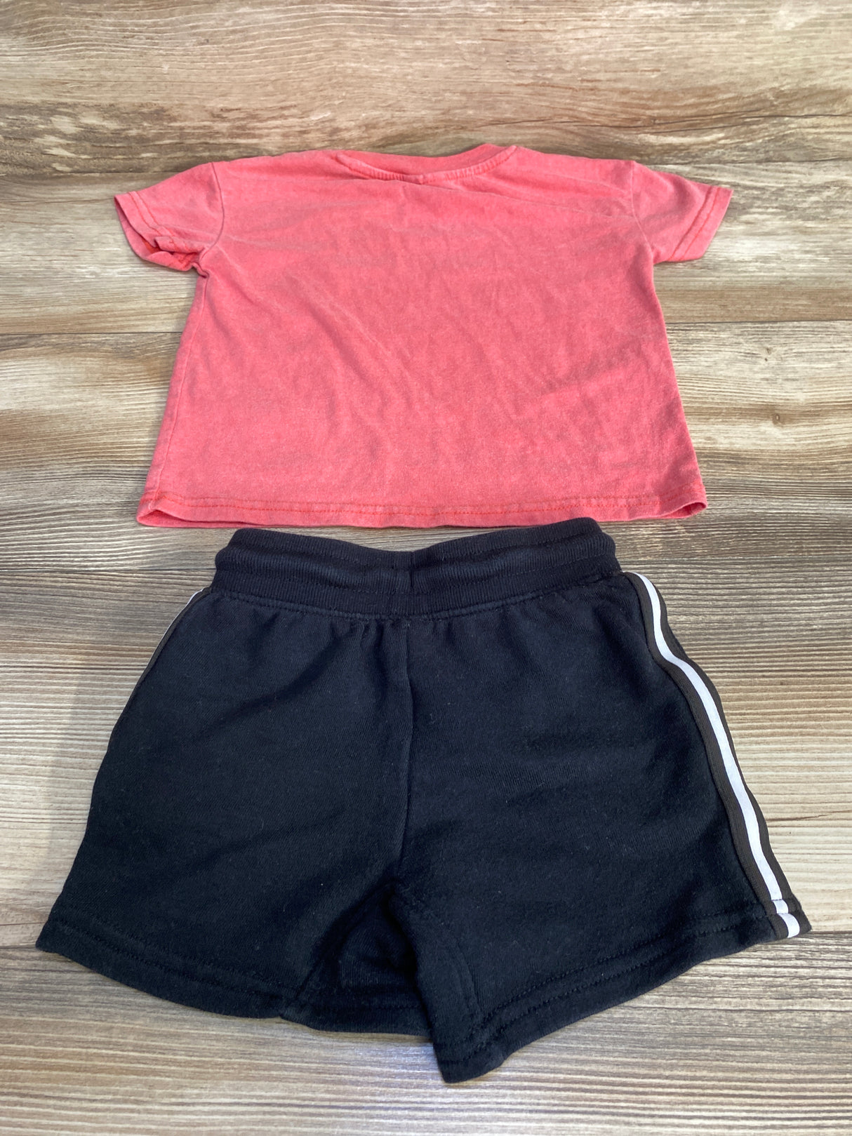 Hot Wheels 2pc Shirt & Shorts Pink sz 2T