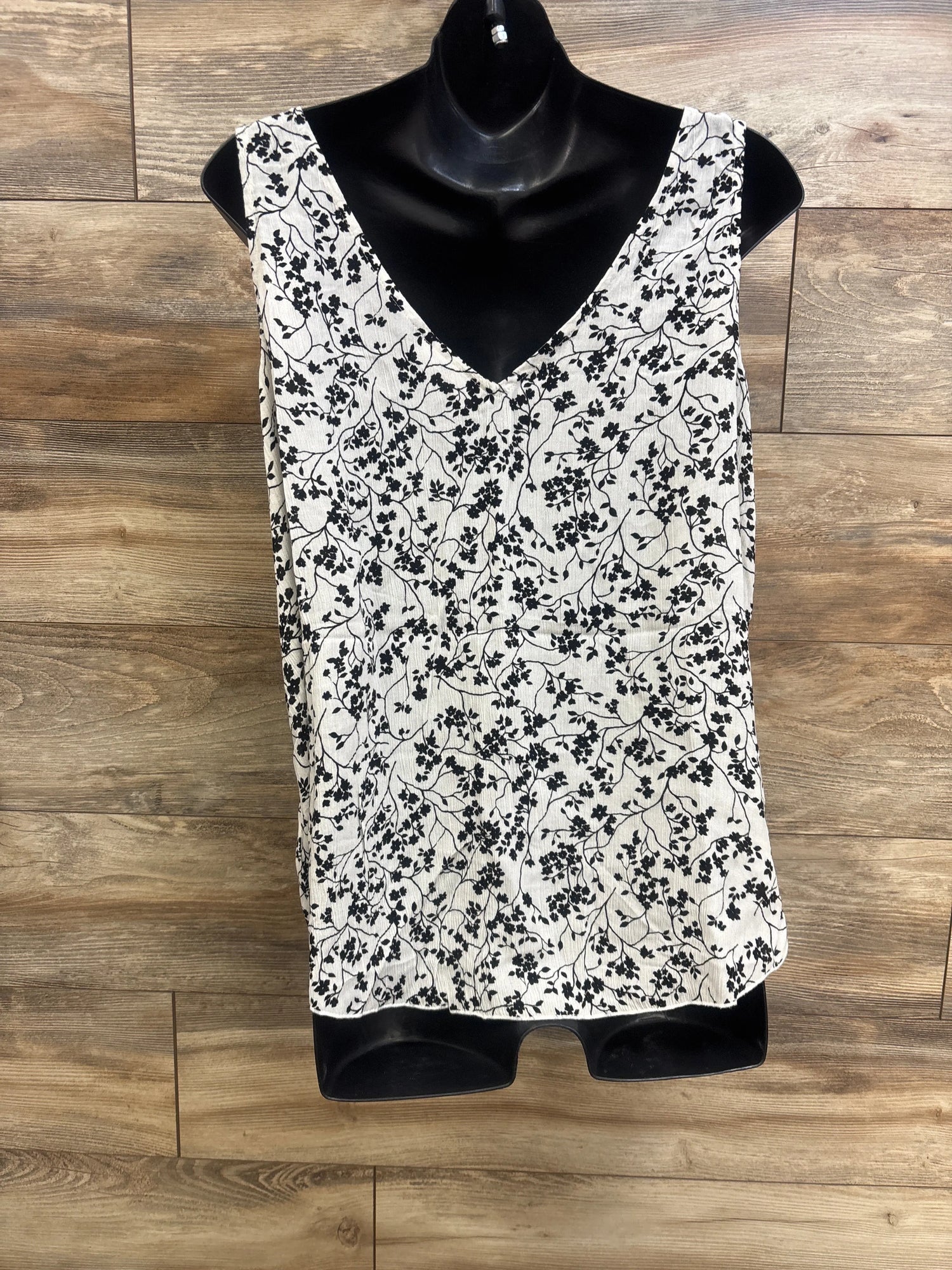Motherhood Maternity Floral Tank Top White sz Medium
