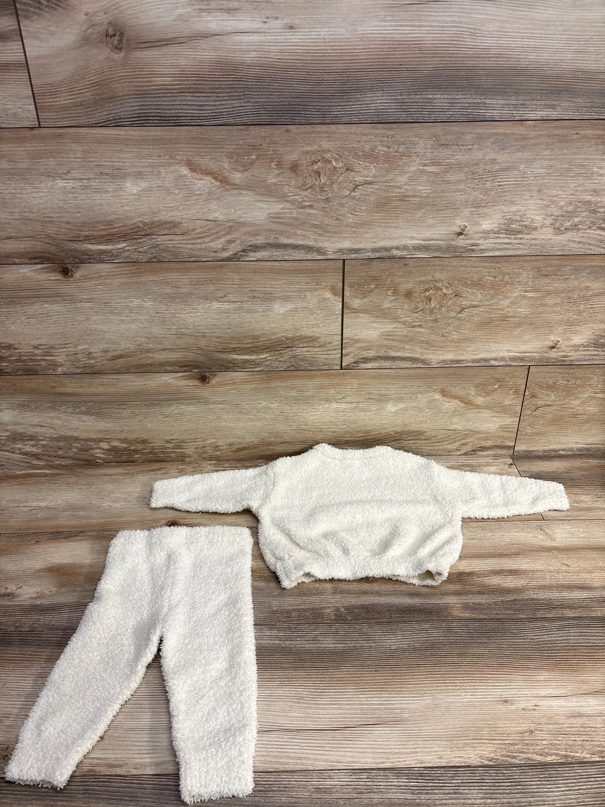 Grayson Collective 2pc Fuzzy Knit Sweater & Joggers Set Ivory sz 12m