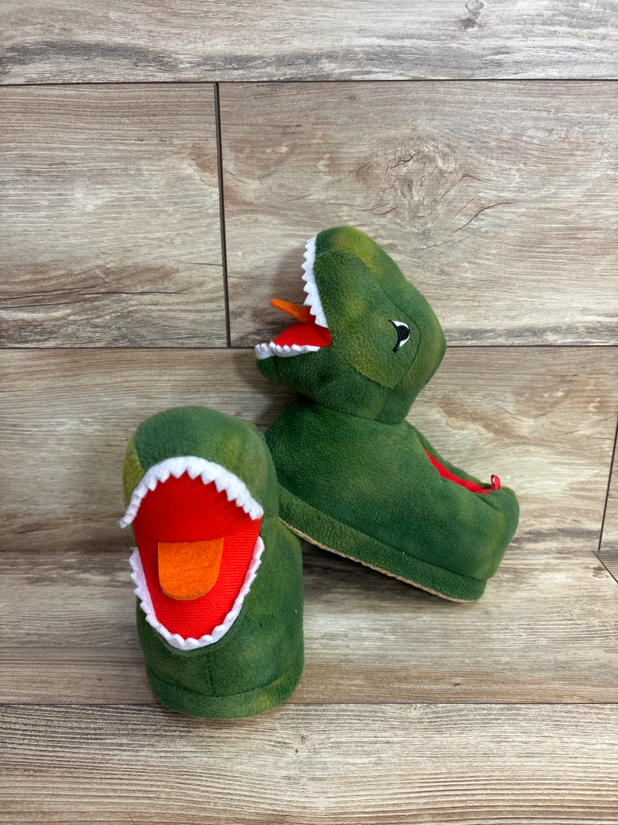 Old Navy Faux-Fur Dino Critter Slippers Green sz 10/11c