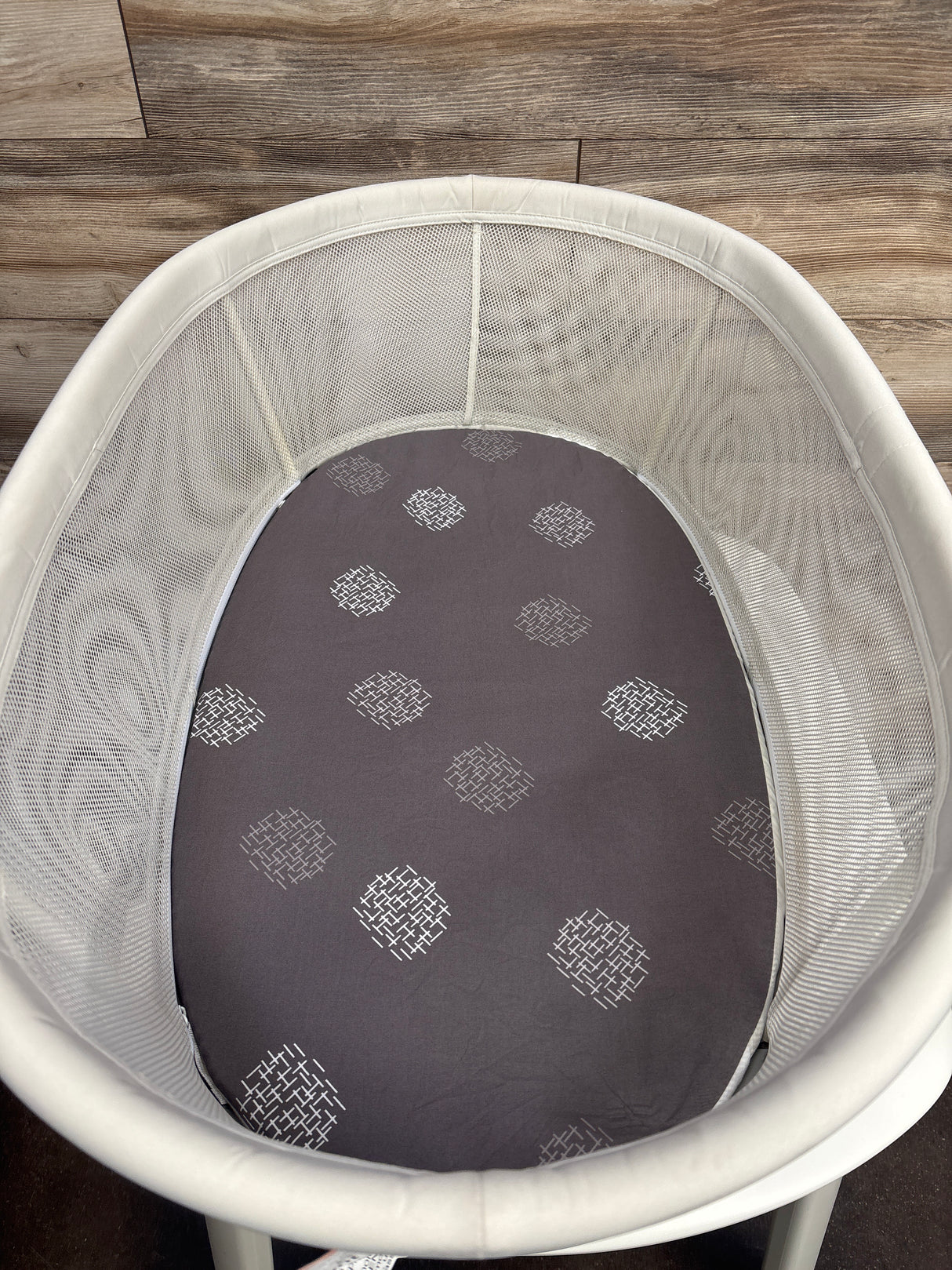 4moms mamaRoo Sleep Bassinet w/ Storage Basket
