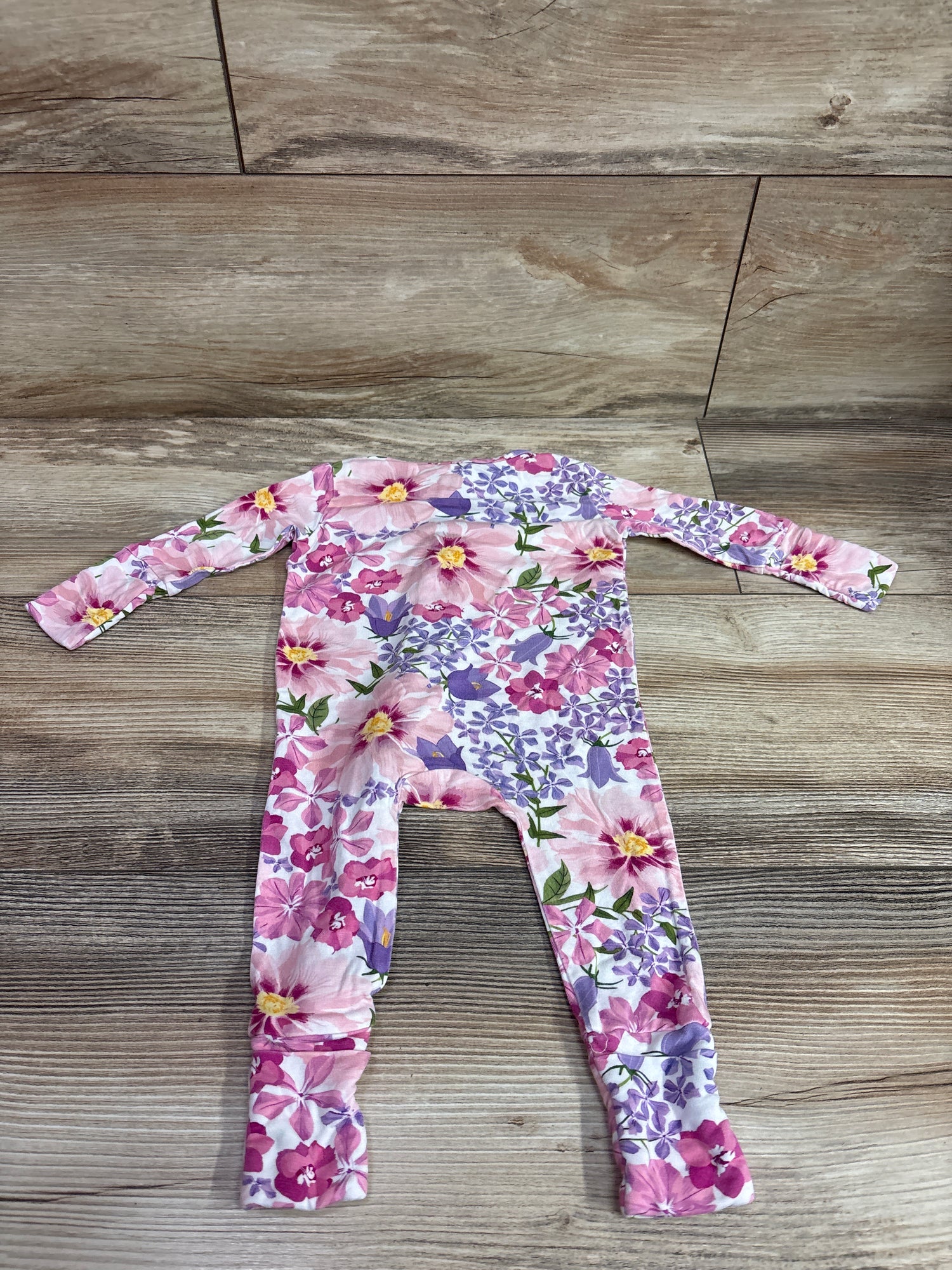 PoshTot Floral Bamboo Convertible Sleeper Pink sz 0-3m