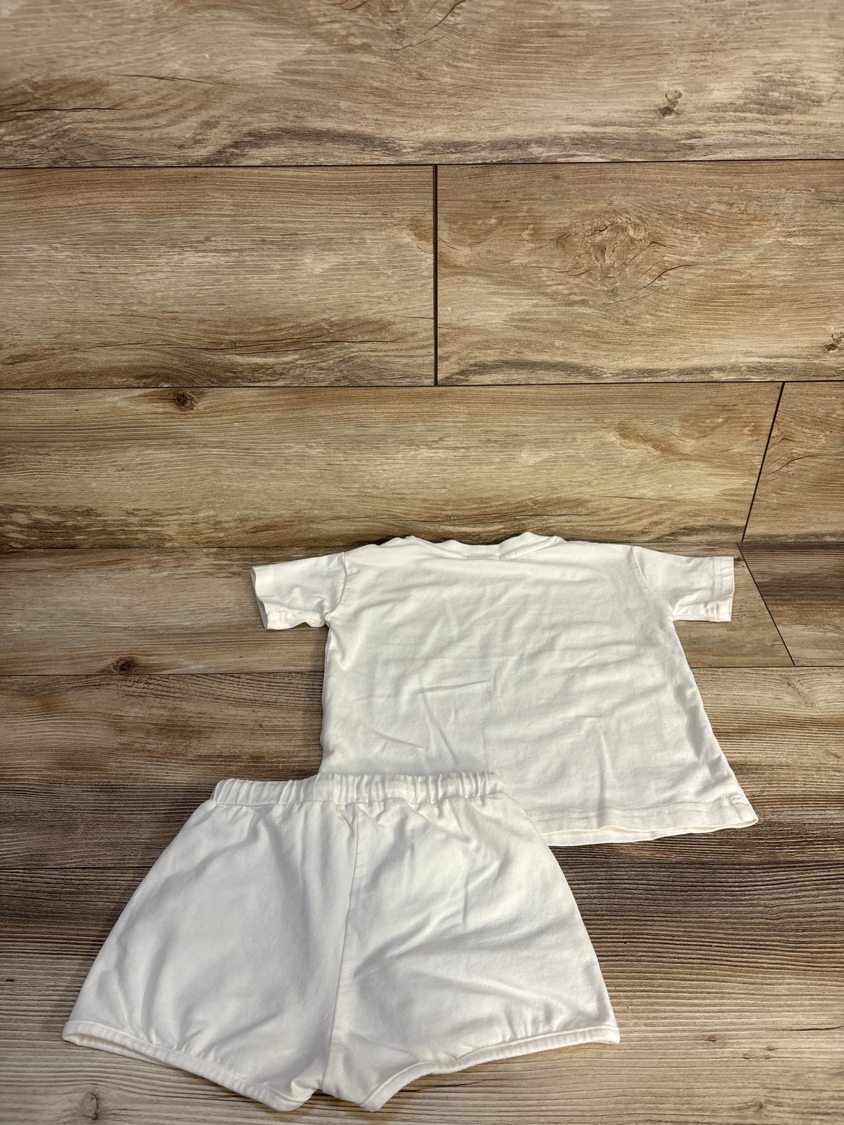 Atlas Grey 2pc Organic Shirt & Shorts Set White sz 18-24m