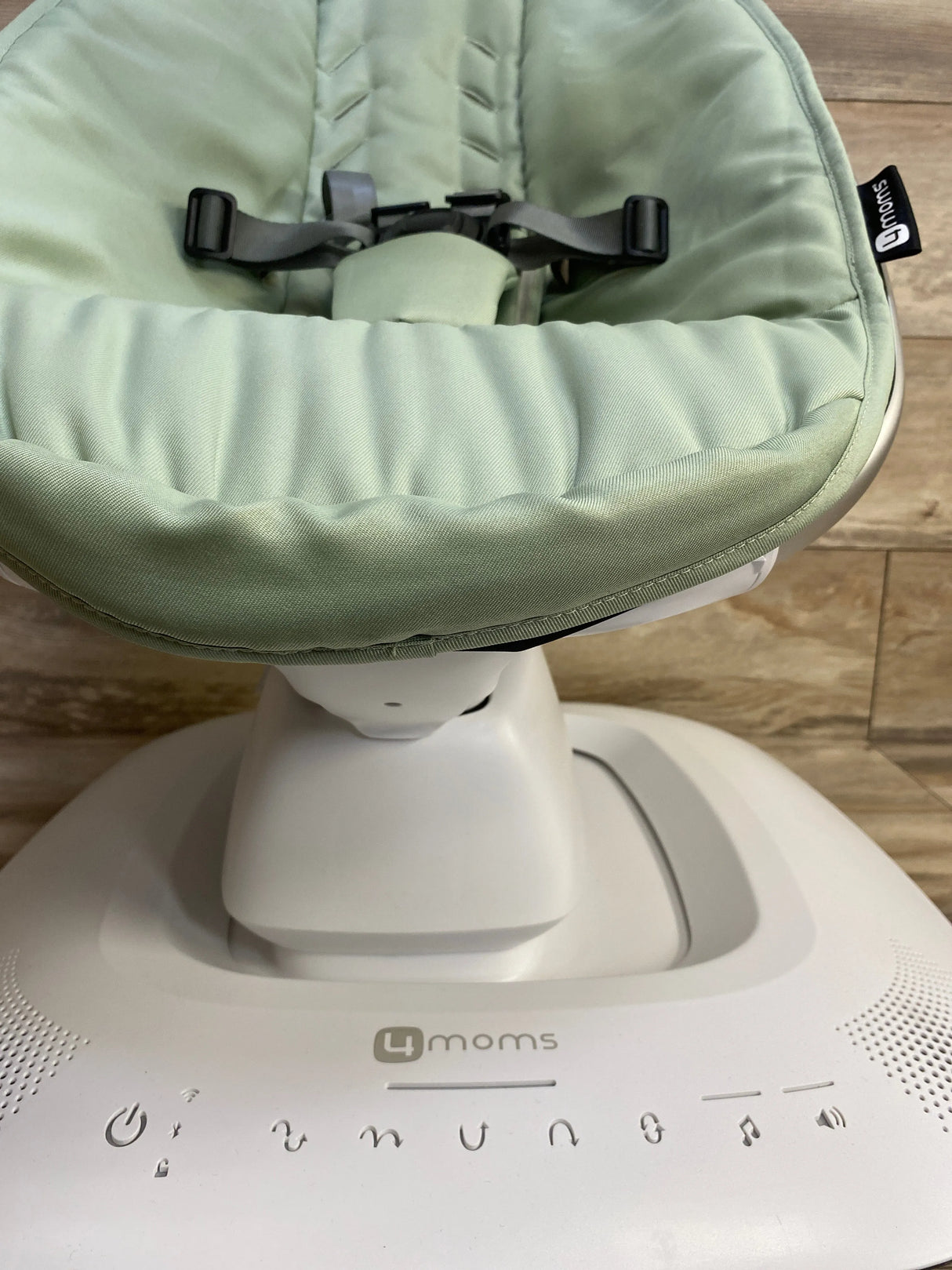 4moms mamaRoo Multi-Motion Baby Swing in Sage