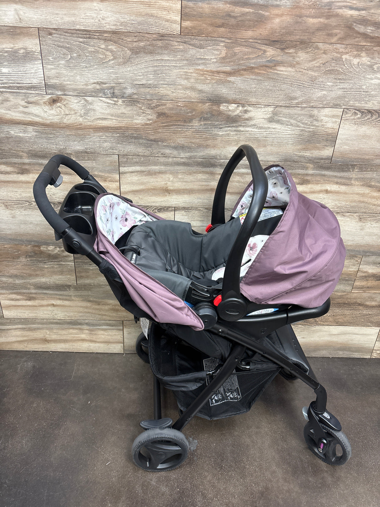 Graco Verb Click Connect Travel System with SnugRide Infant Car Seat  Pink