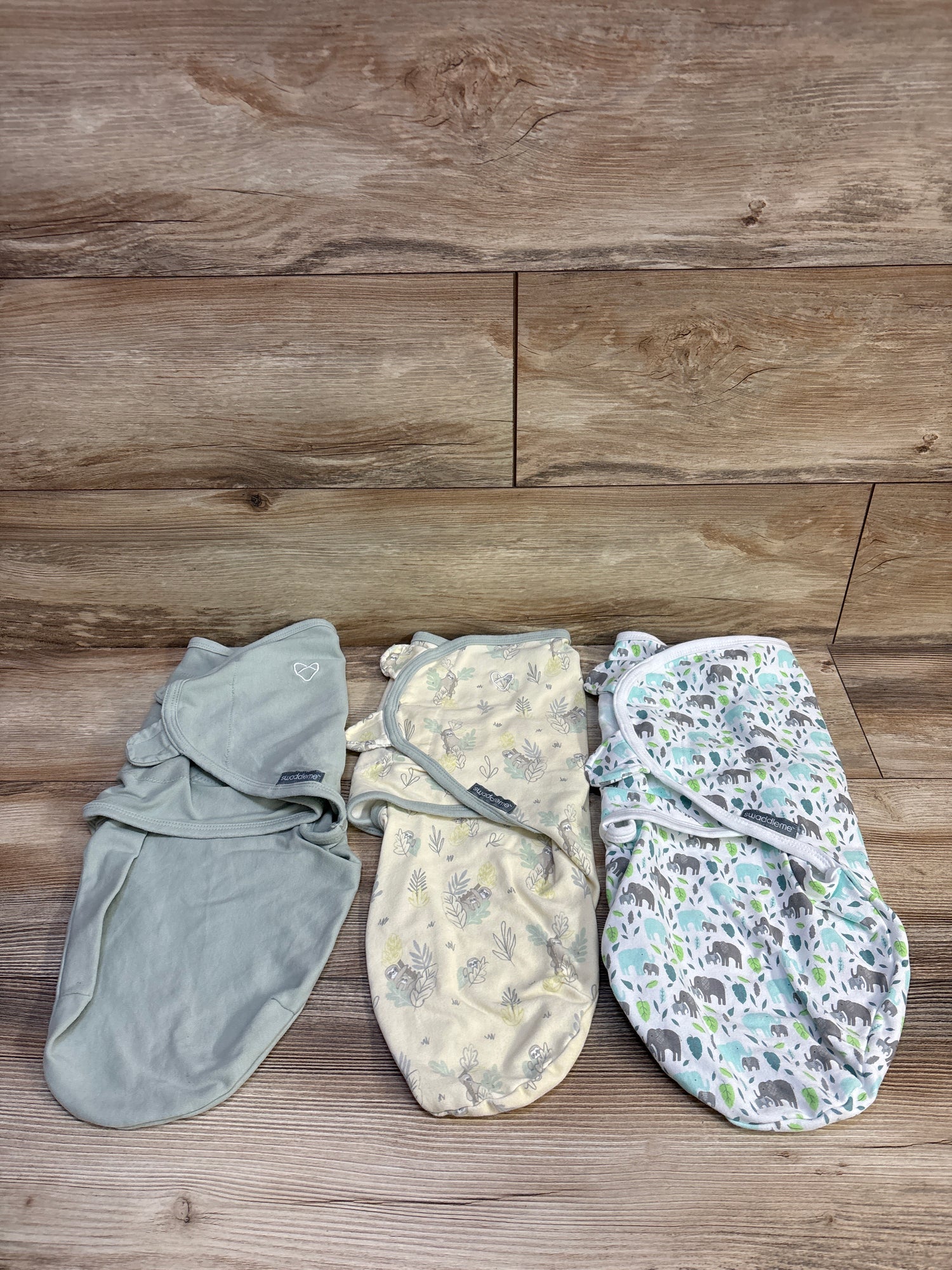 SwaddleMe by Ingenuity 3pk Swaddle Wraps Green sz 0-3m