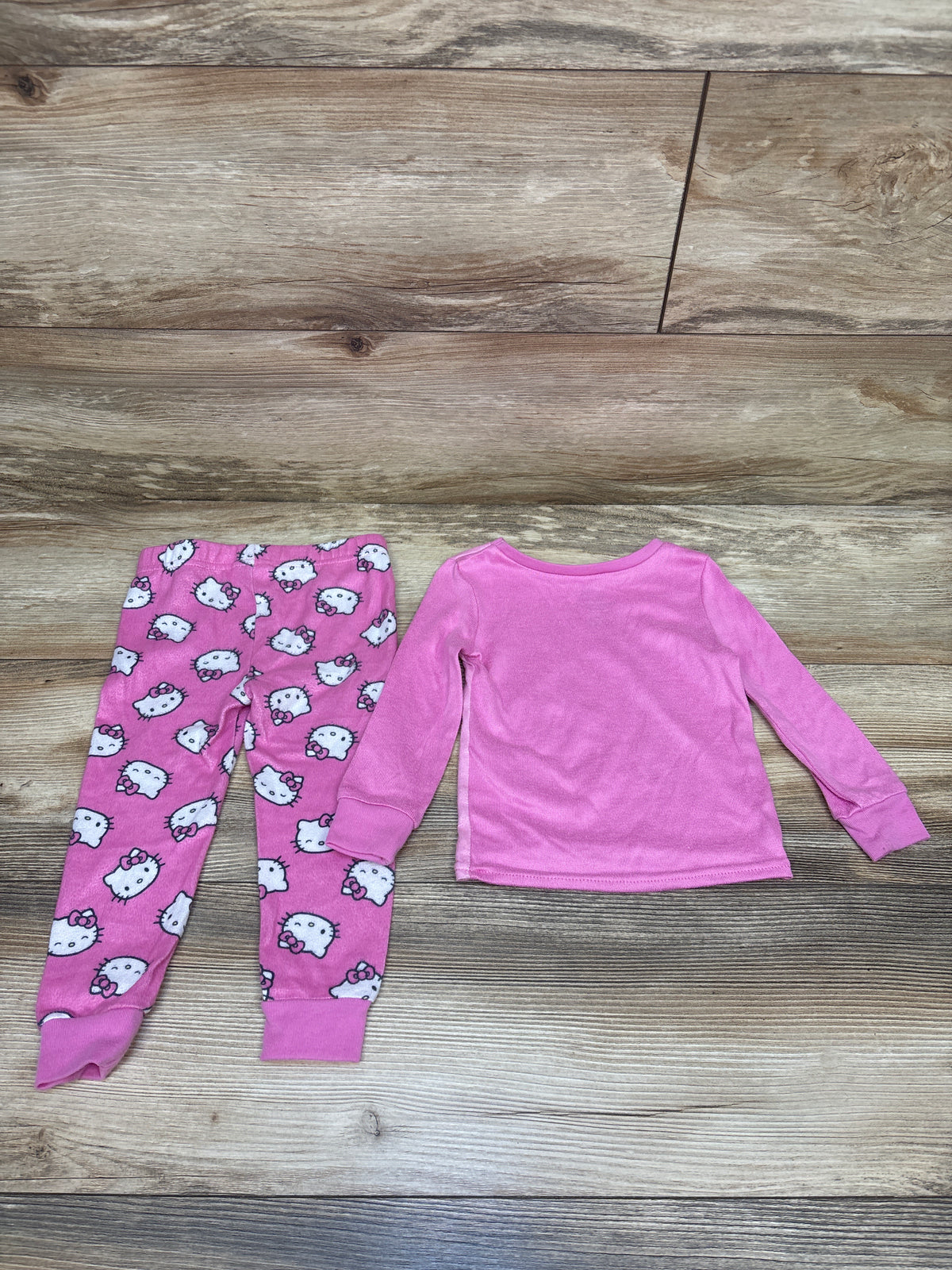 Hello Kitty 2pc Pajama Set Pink sz 2T