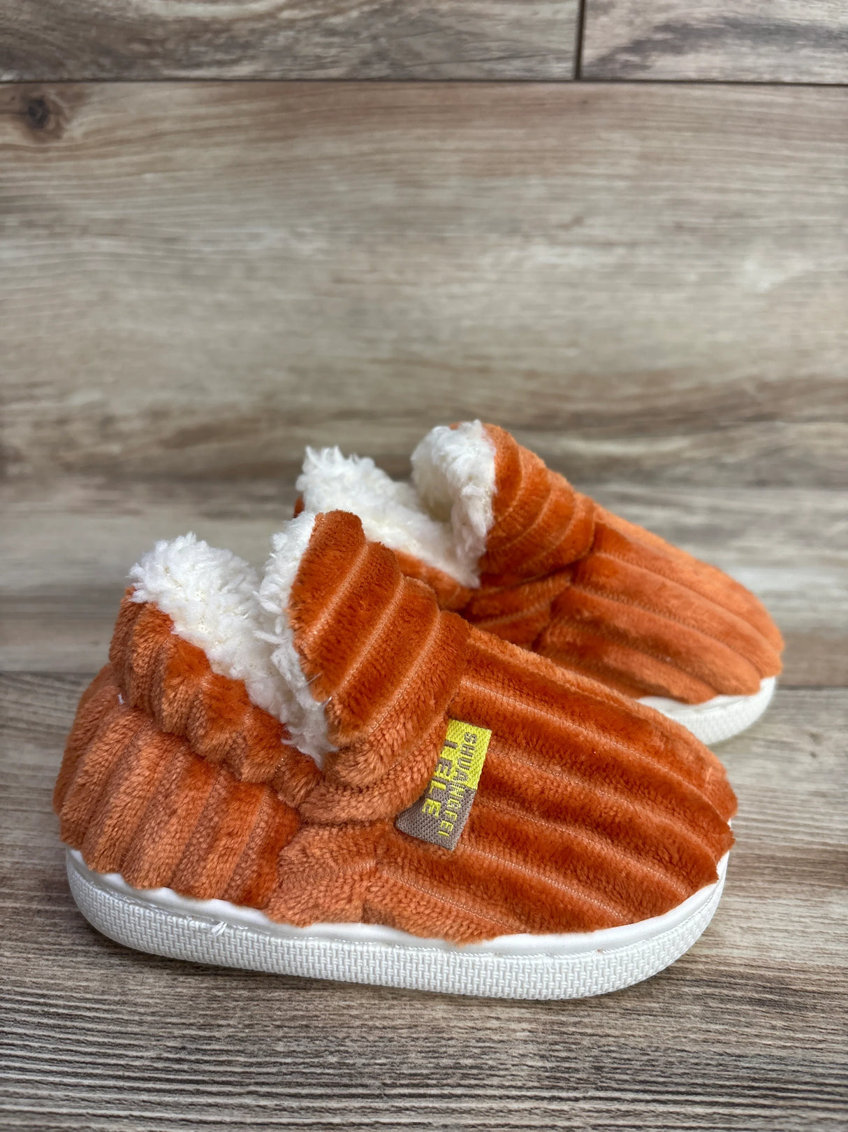 Corduroy Fuzzy Bootie Slippers Orange sz 6/7c