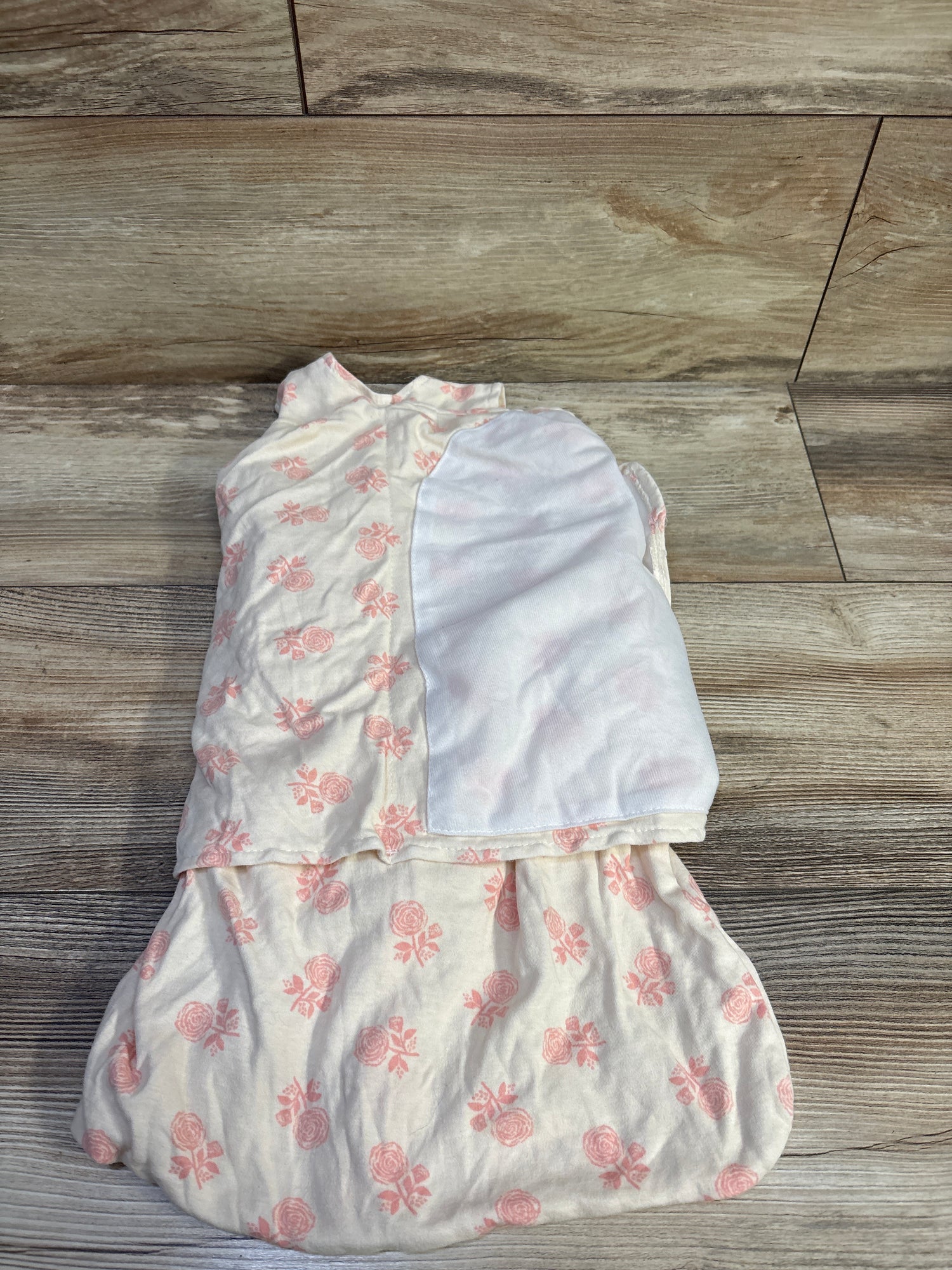Halo SleepSack Swaddle Watercolor Rose Cream sz 0-3m