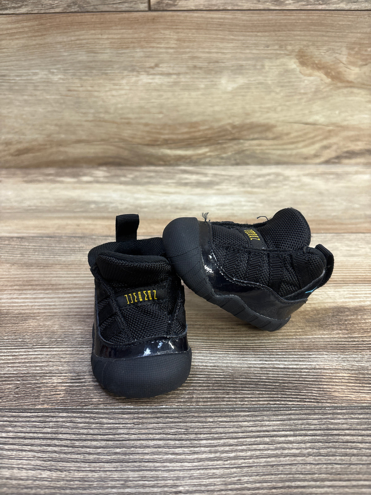 Air Jordan 11 Retro CB 'Black' Sneakers sz 1c