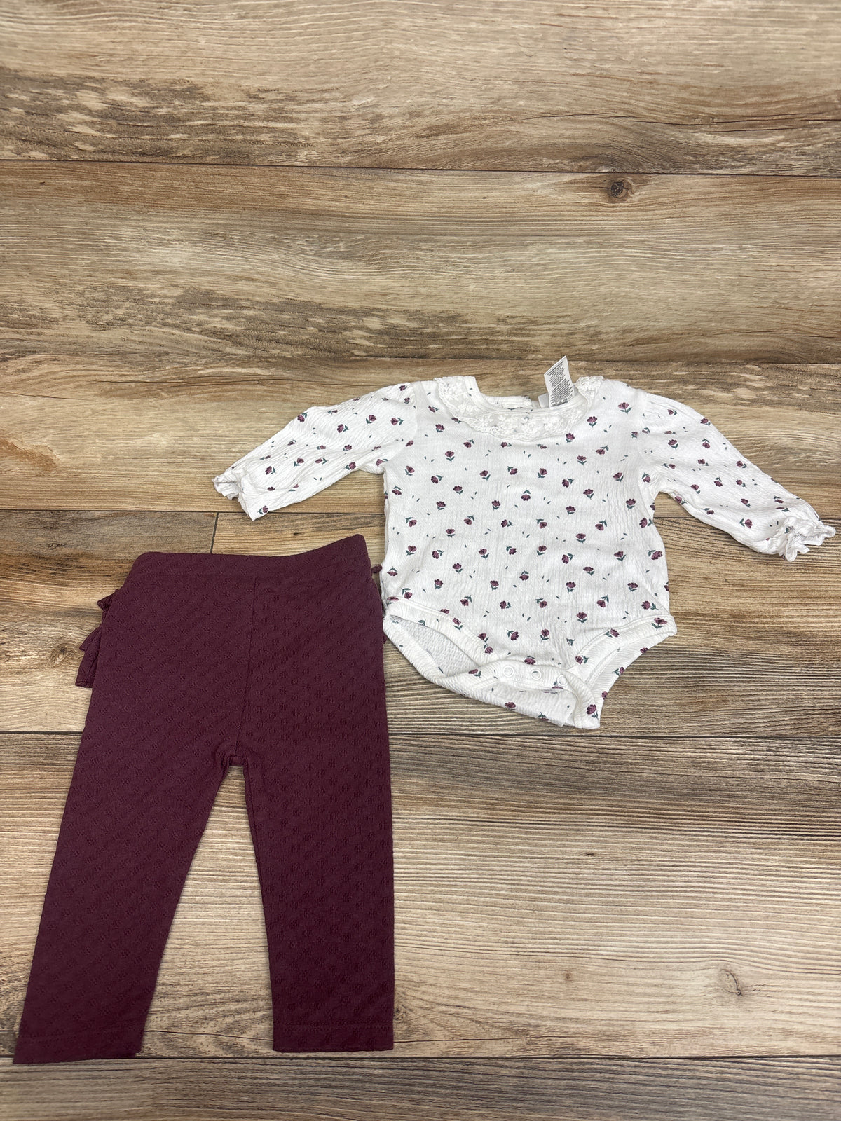 Nicole Miller 2pc Lace Collar Bodysuit & Pants Set White sz 0/3m