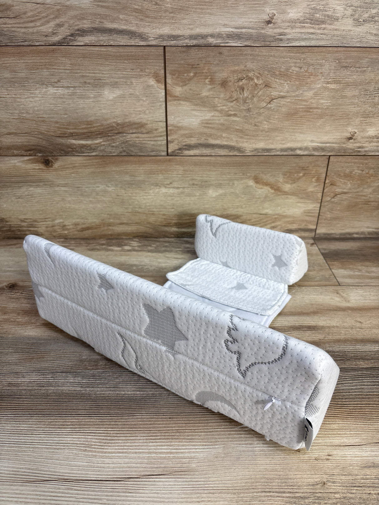 Klynic Baby Wedge Support Pillow