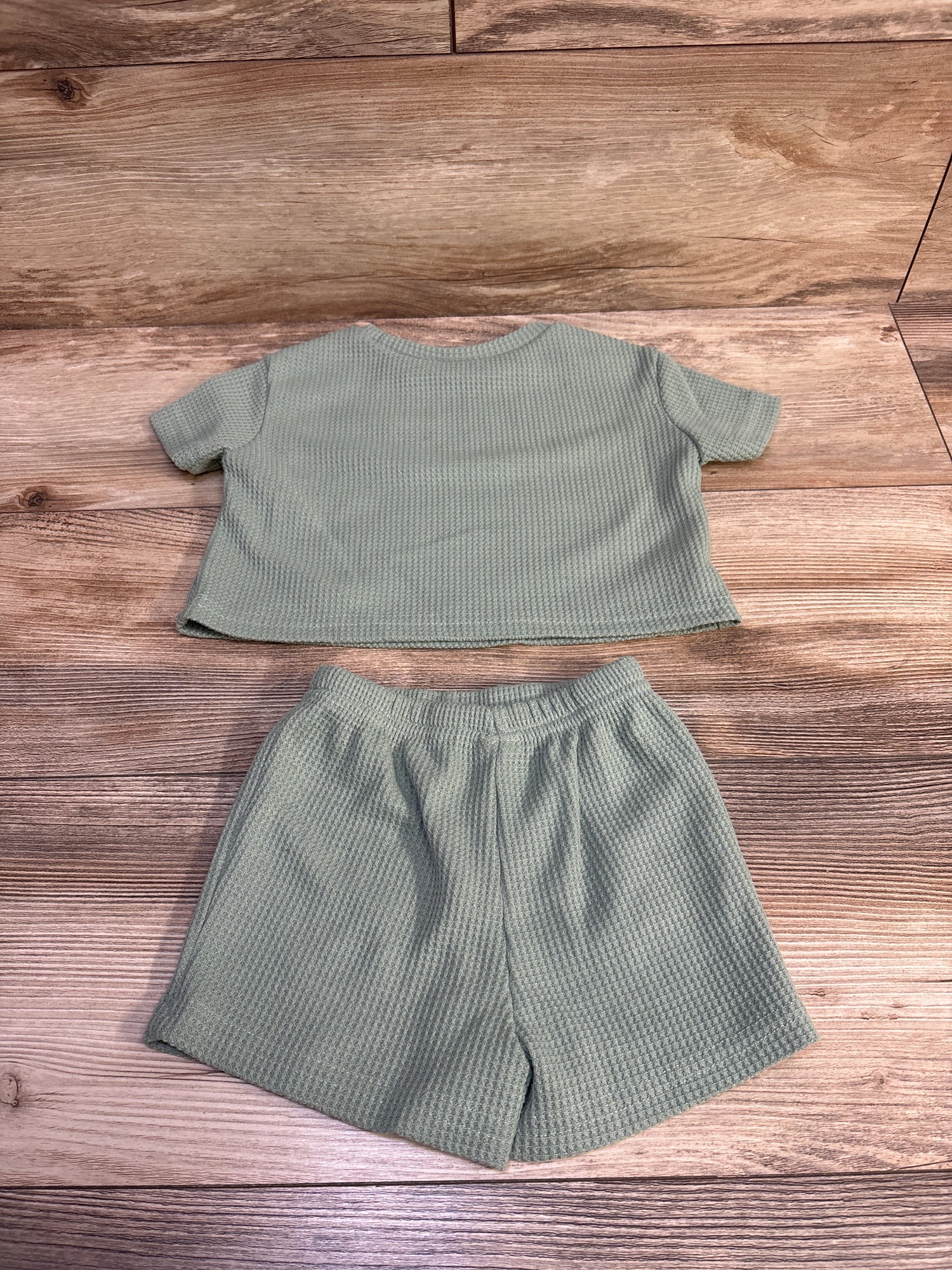 Shein 2pc Waffle Knit Shirt & Shorts Set Green sz 6-9m