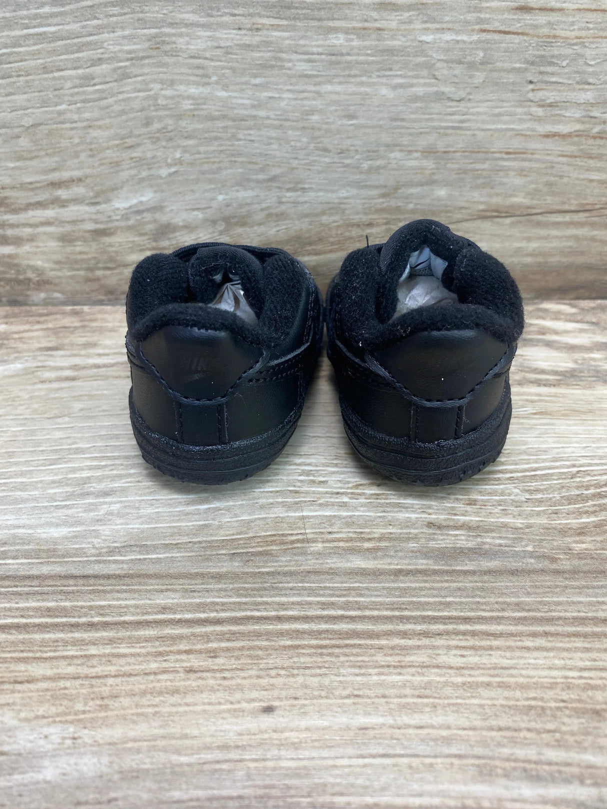 Nike Force 1 Black Crib Sneakers sz 1c