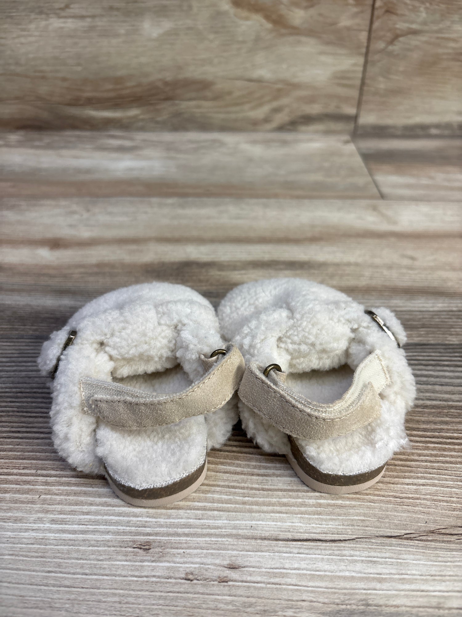 Baby Gap Sherpa Clogs Cream sz 6-12m/3c