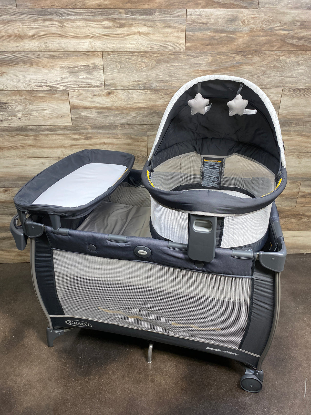 NEW Graco Pack n Play Dome LX Playard in Redmond