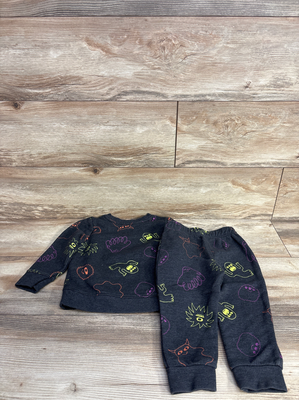 Cat & Jack 2pc Halloween Sweatshirt & Joggers Set Grey sz 2T