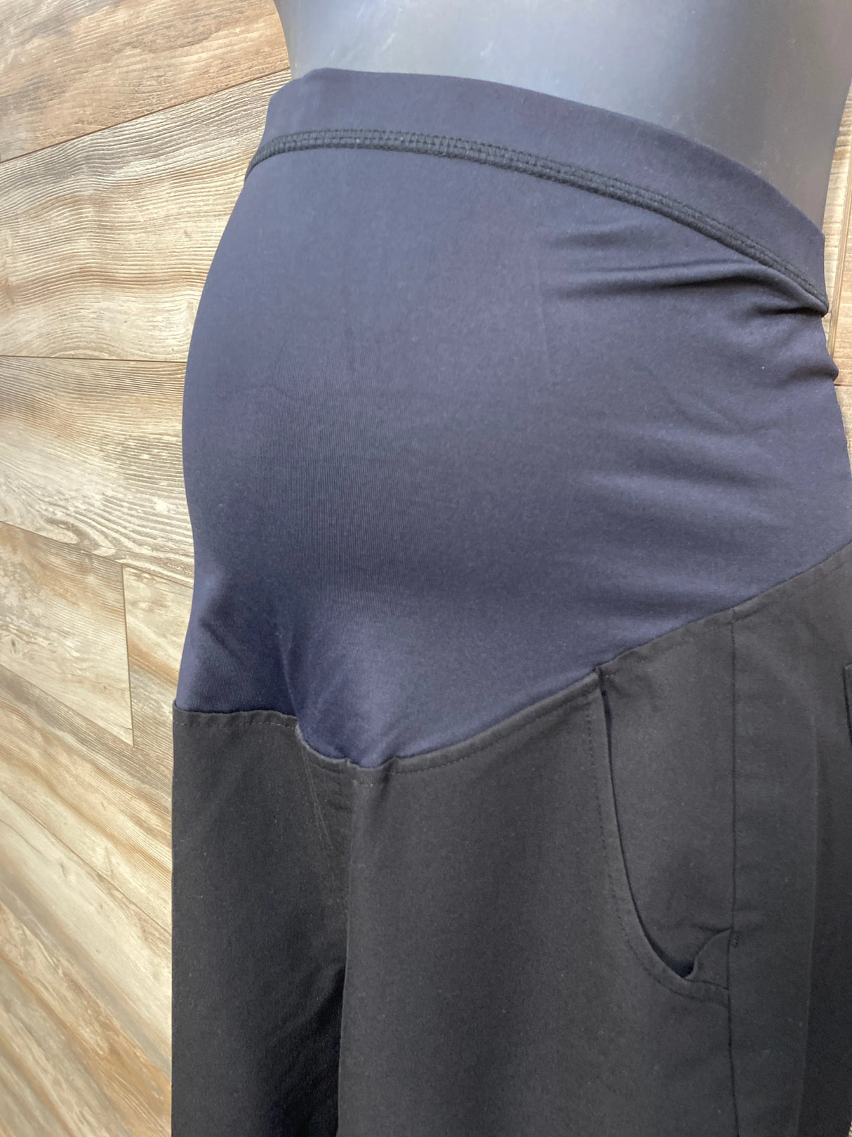 Figs Maternity Jogger Scrubs Black sz Small