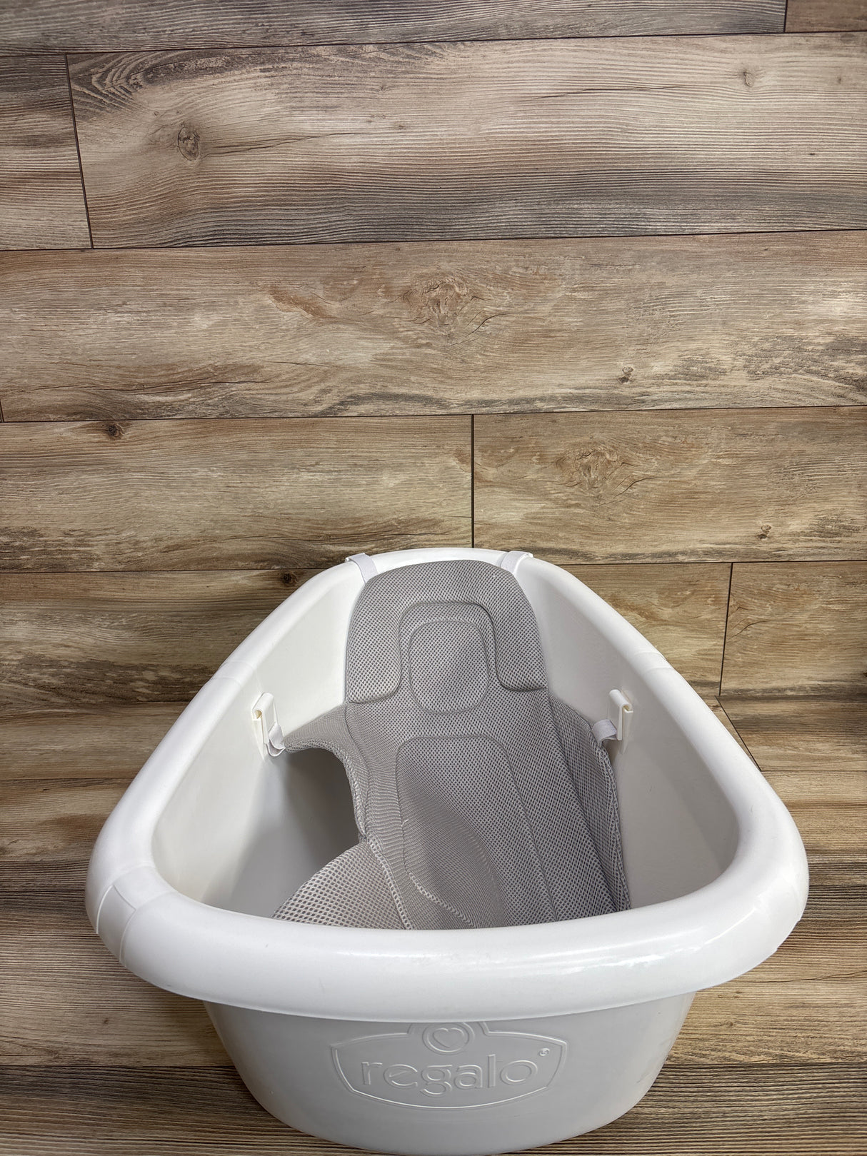 Regalo Baby Basics Grow with Me Baby Bath Tub