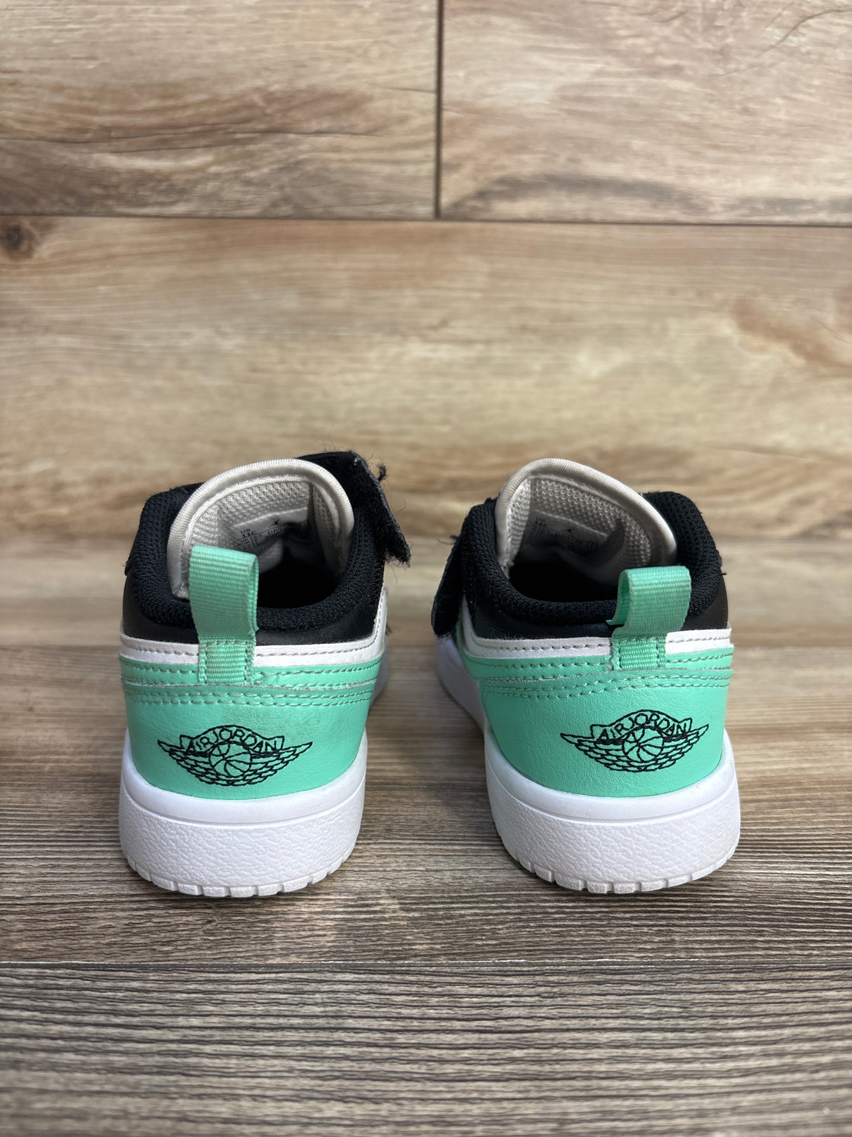 Air Jordan 1 Low ALT PS 'Green Glow' Sneakers sz 11c