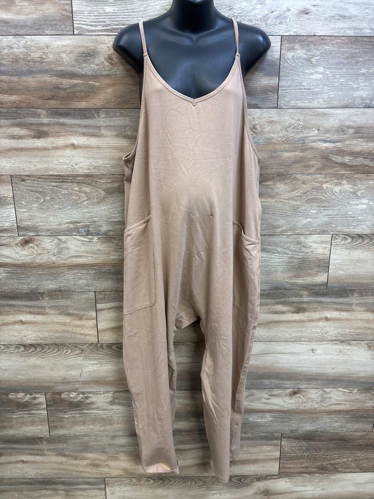 NEW Motherhood Maternity Relaxed Fit Jumpsuit Beige sz Large