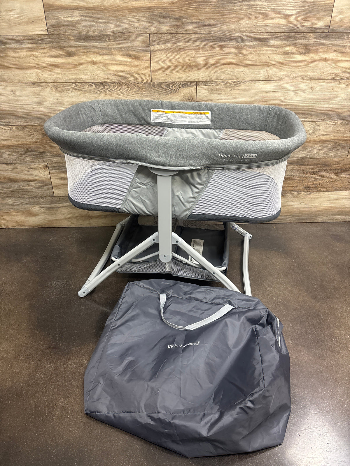Baby Trend Quick Fold 2-in-1 Rocking Bassinet, Grey