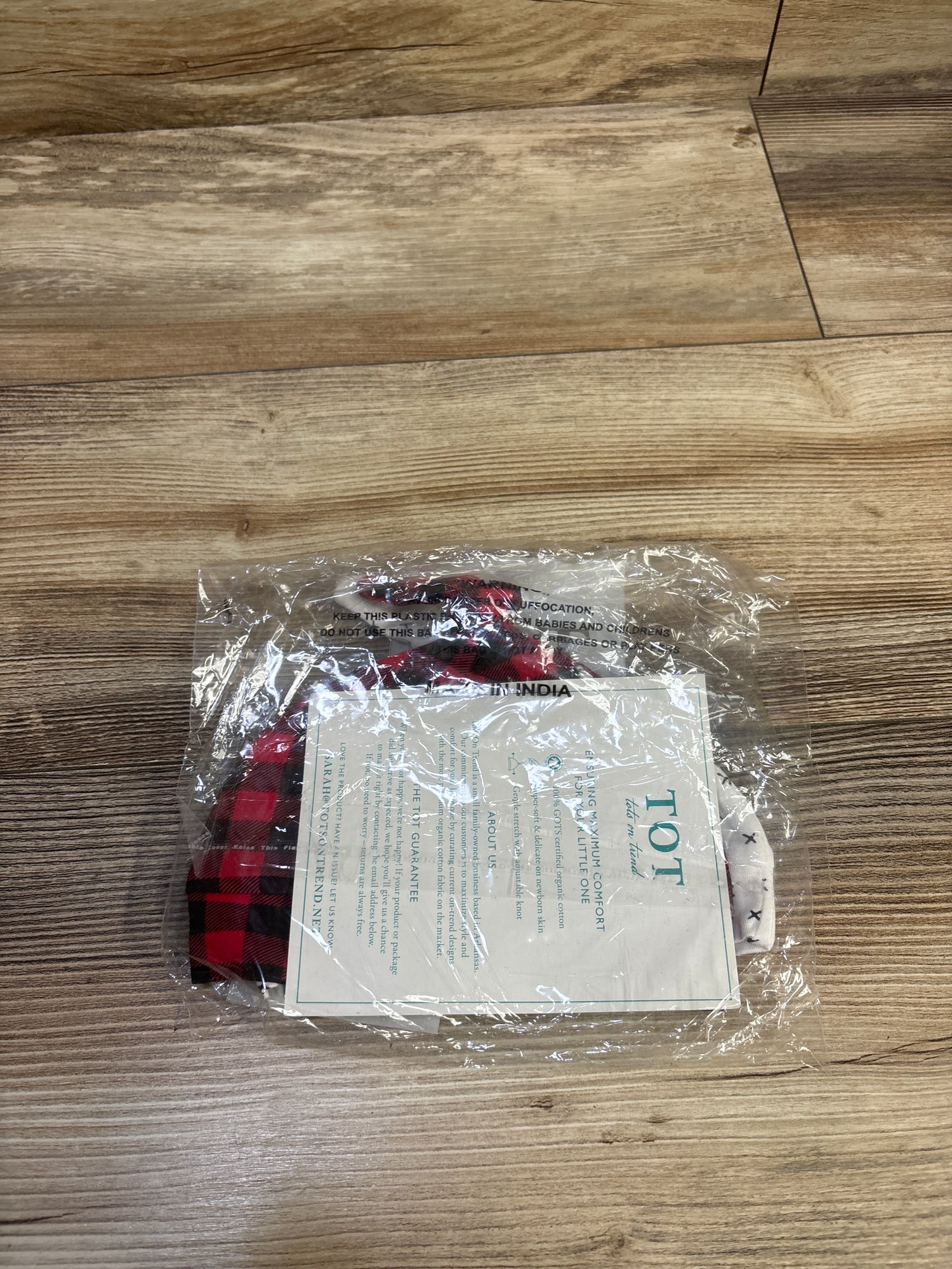 NEW Tots on Trend 2pk Newborn Caps
