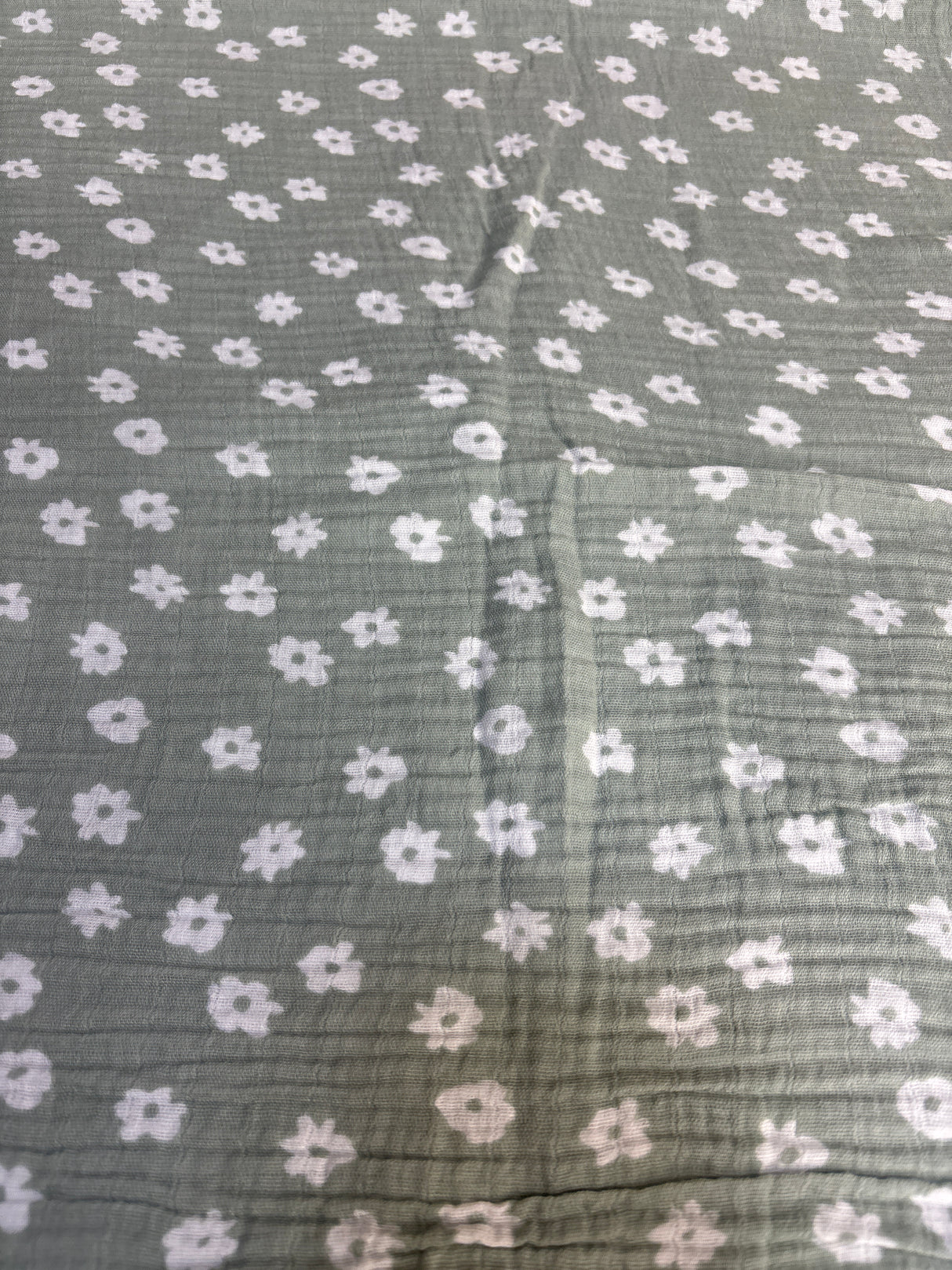 Cloud Island Muslin Swaddle Blanket, Green