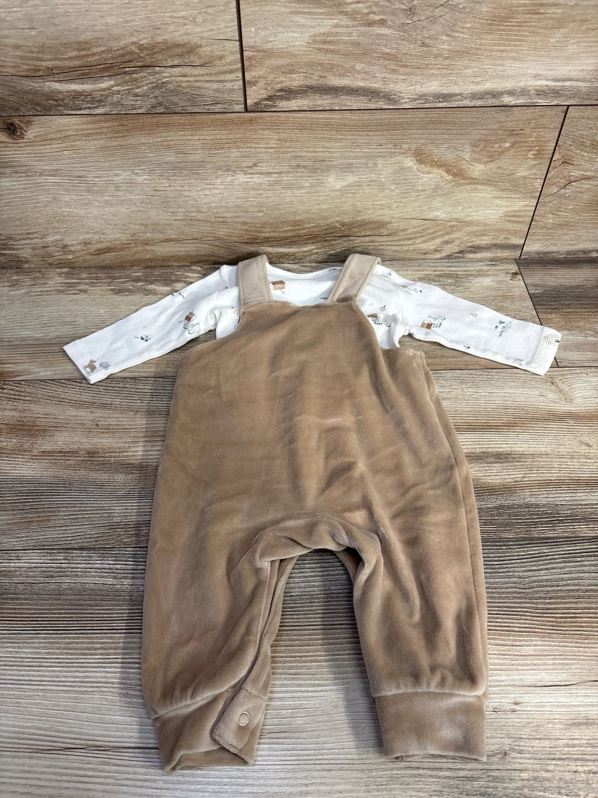Carter's 2pc Velour Bear Overalls White sz 6m