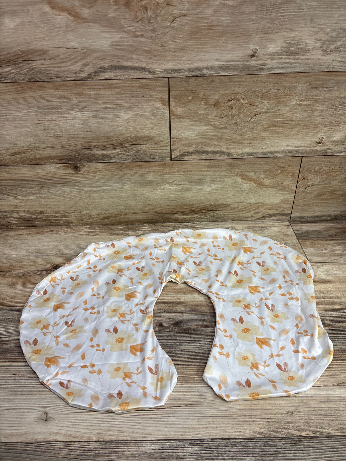 Woodiville Nursing Pillow Cover White