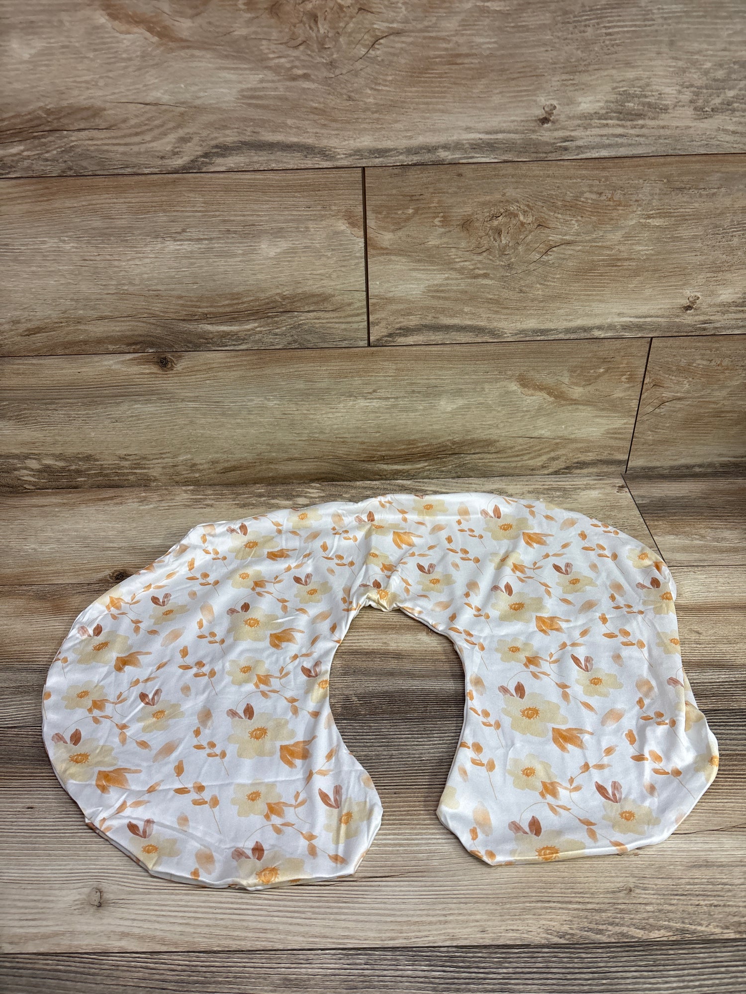Woodiville Nursing Pillow Cover White