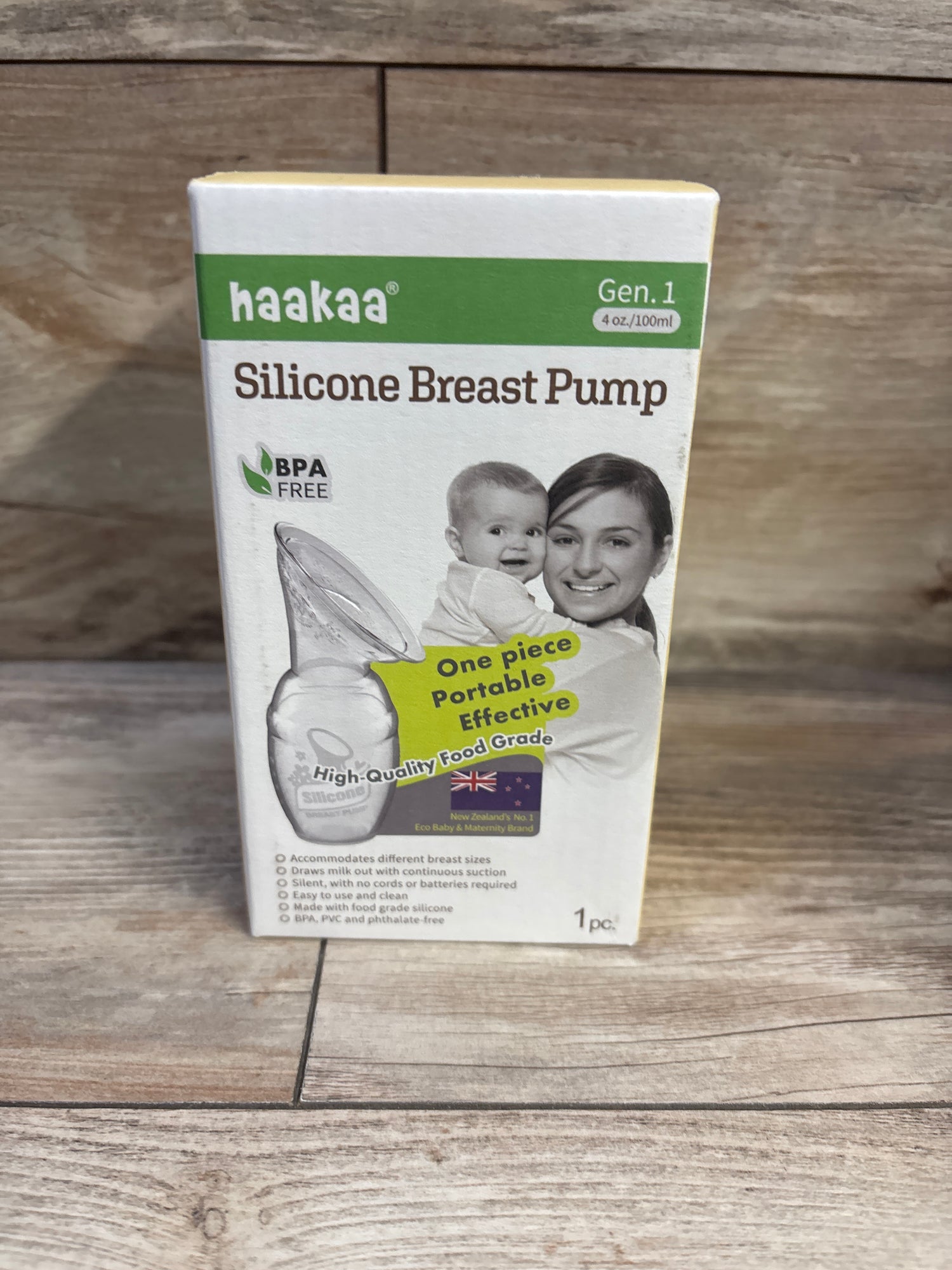 NEW Haakaa Silicone Breast Pump Gen 1 4oz