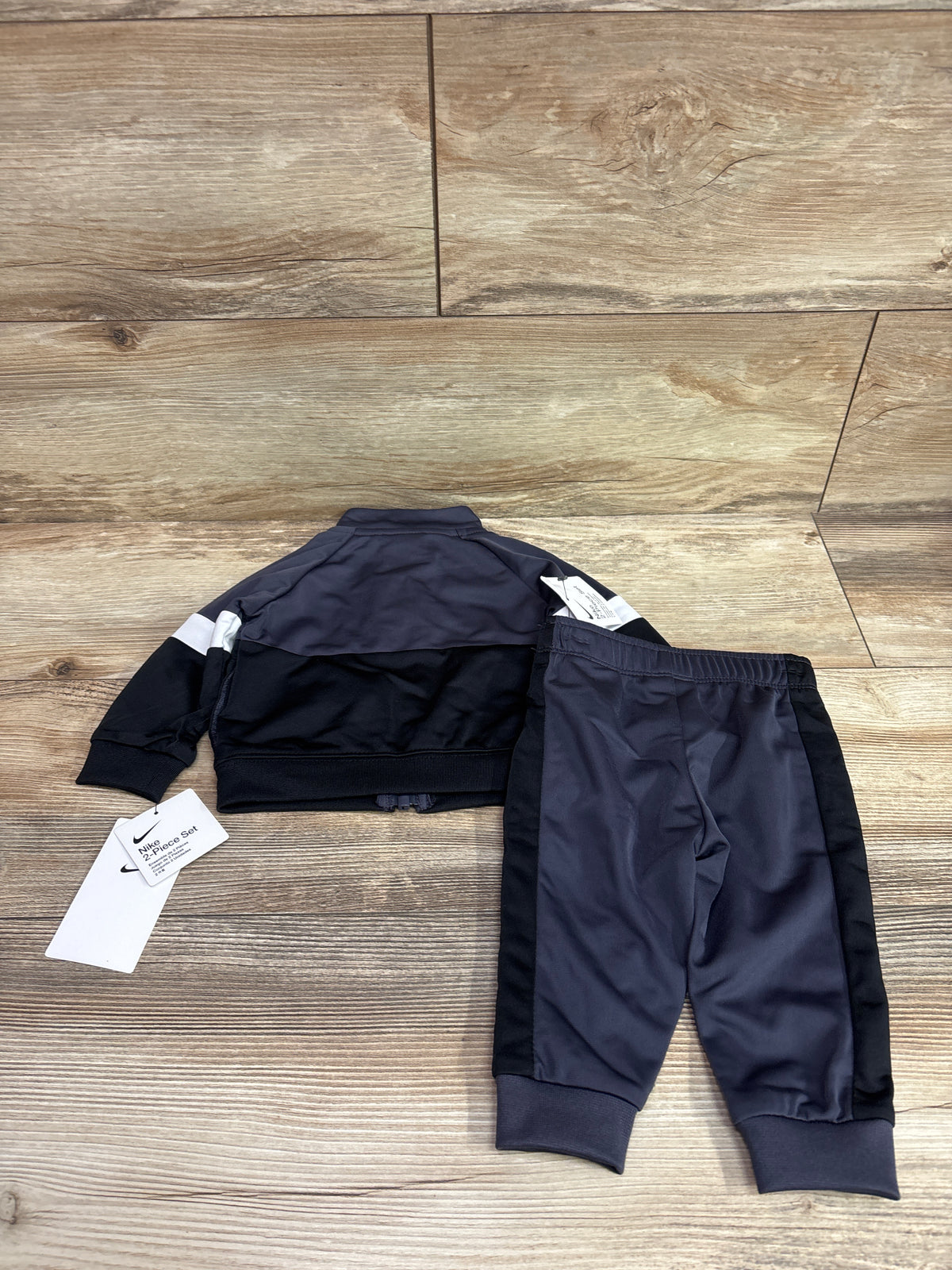 NEW Nike 2pc Tracksuit Set Grey sz 6m