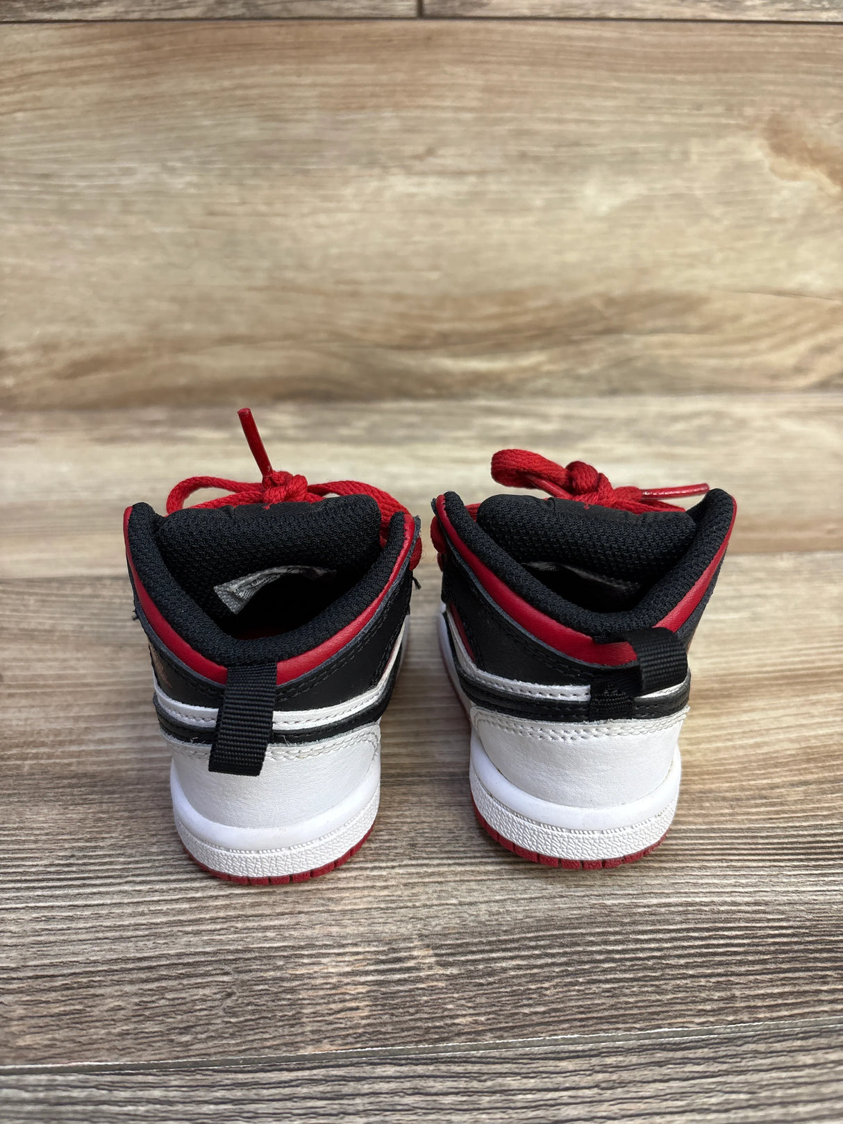 Air Jordan 1 Mid TD 'Gym Red Black Toe' Sneakers sz 4c