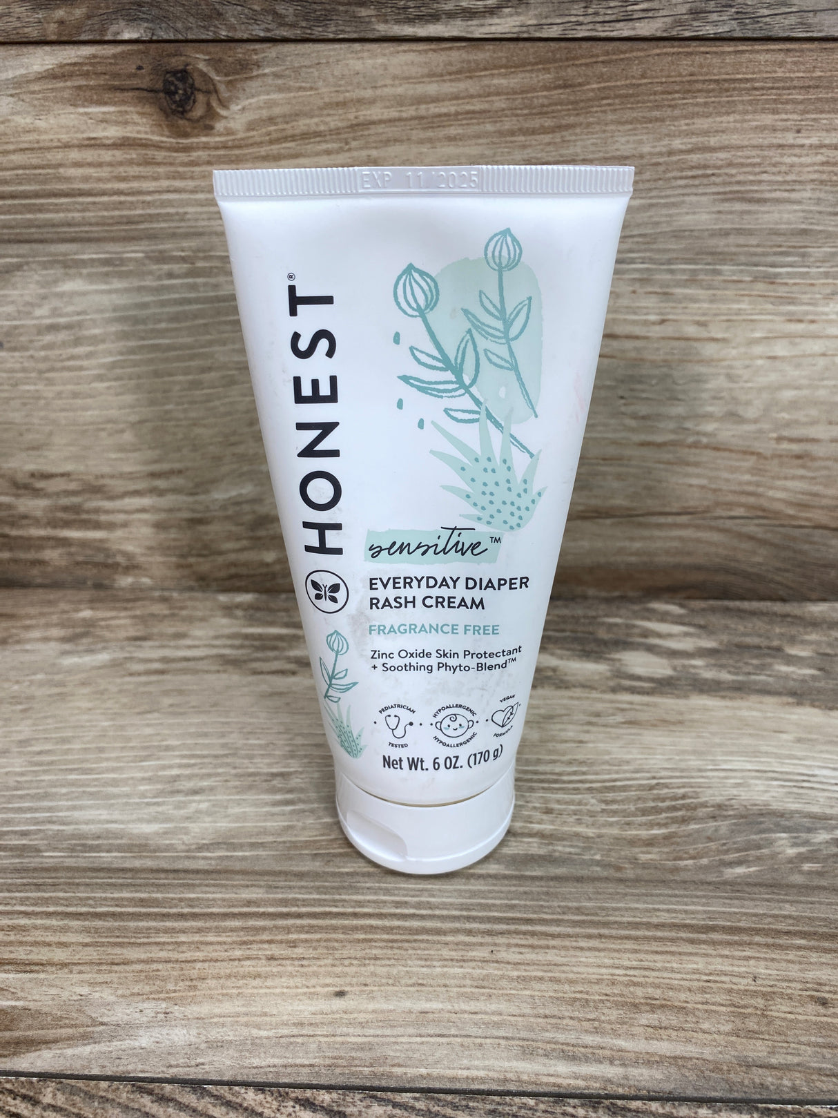 NEW The Honest Company Sensitive Everyday Diaper Rash Cream Fragrance Free