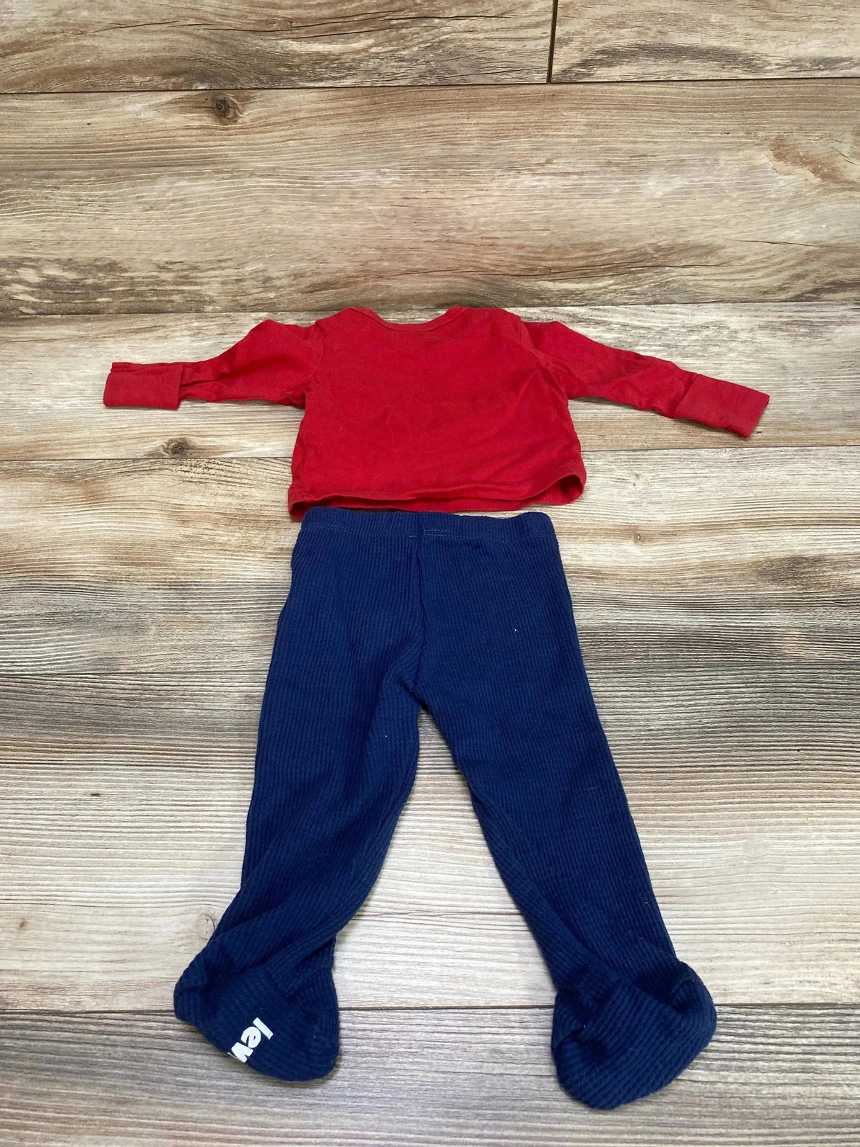 Levi's 2pc Long Sleeve Shirt & Footed Pants Red sz 3m