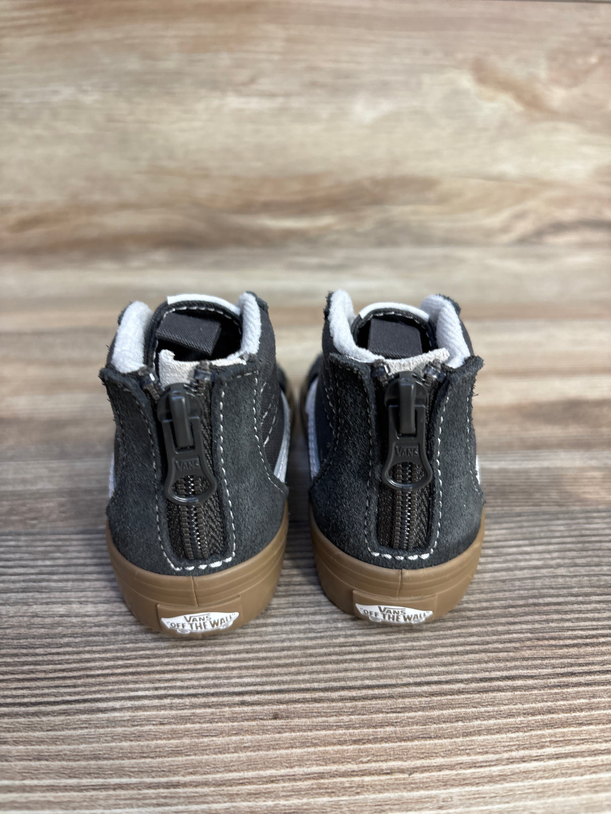 Vans Sk8-Hi Zip Shoes, Grey sz 6c