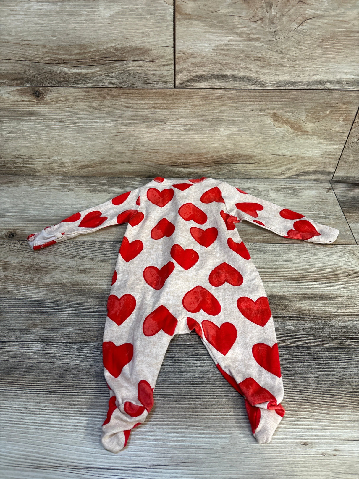 Old Navy Heart Print Sleeper Beige sz 0-3m