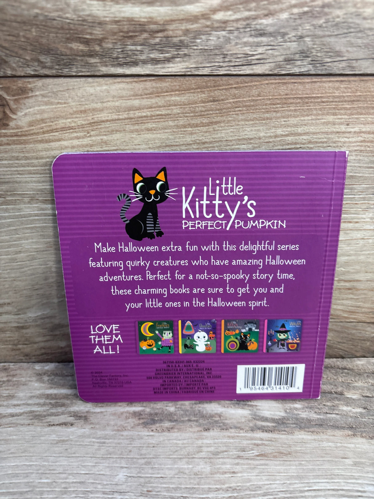 Little Kitty's Perfect Pumpkin Book