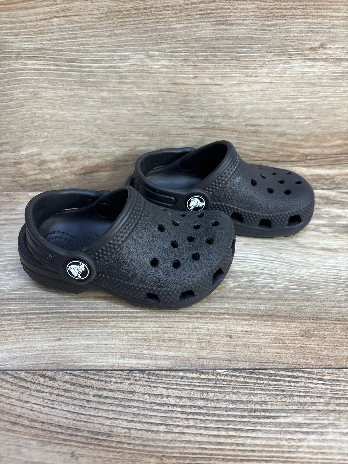 Crocs Classic Clogs Black sz 6c