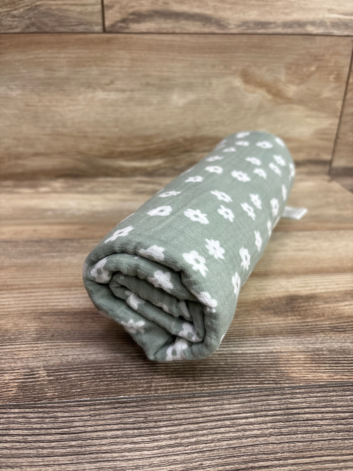 Cloud Island Muslin Swaddle Baby Blanket Green 47x47''