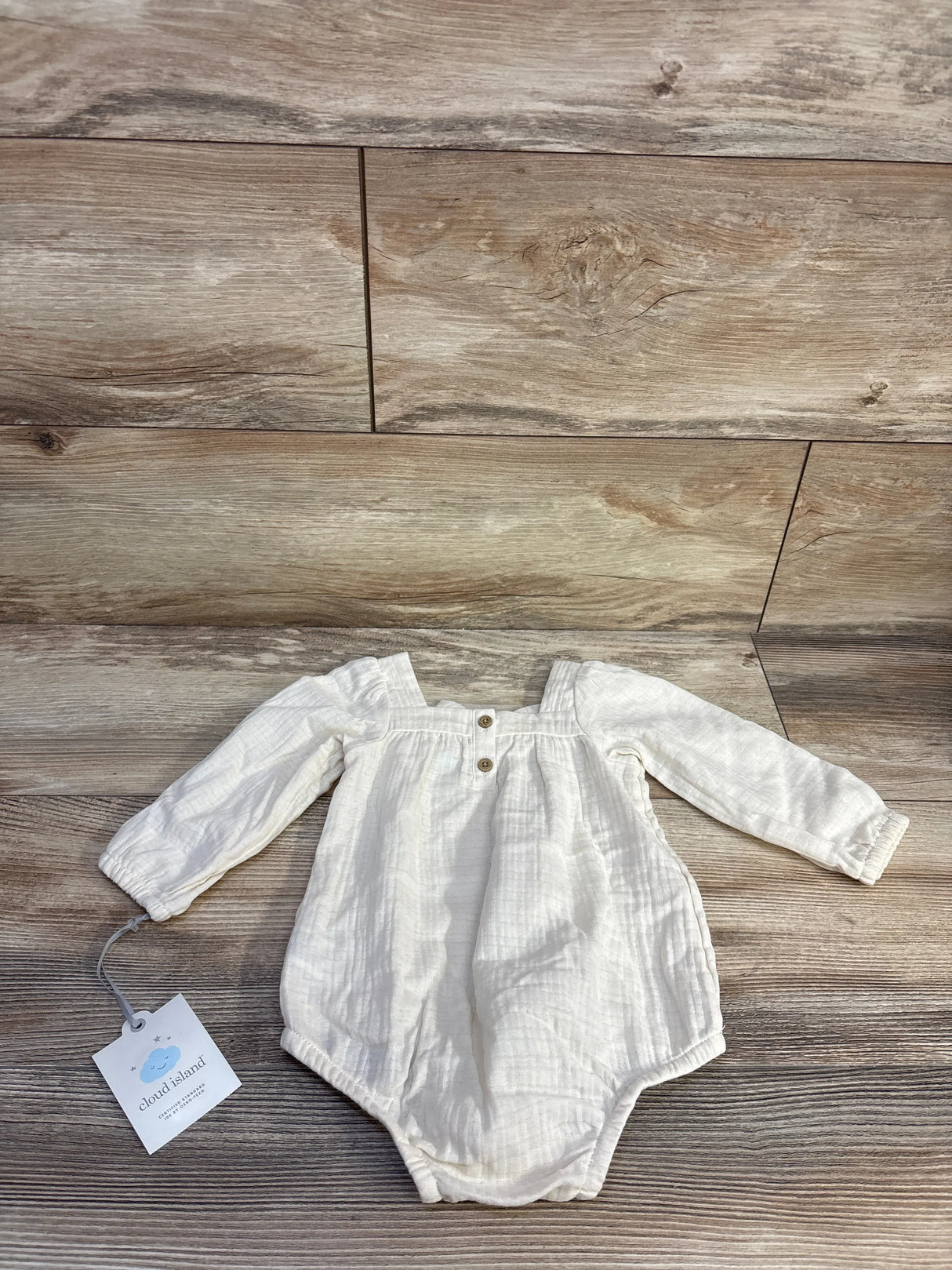 New Cloud Island Bow Long Sleeve Cream Romper sz 6-9m