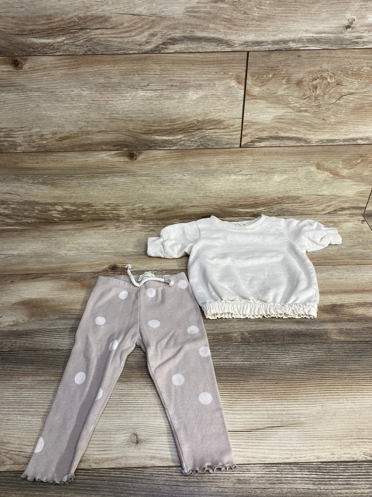 Jessica Simpson 2pc  Sweatshirt & Polka Dot Pants Set Taupe sz 12m