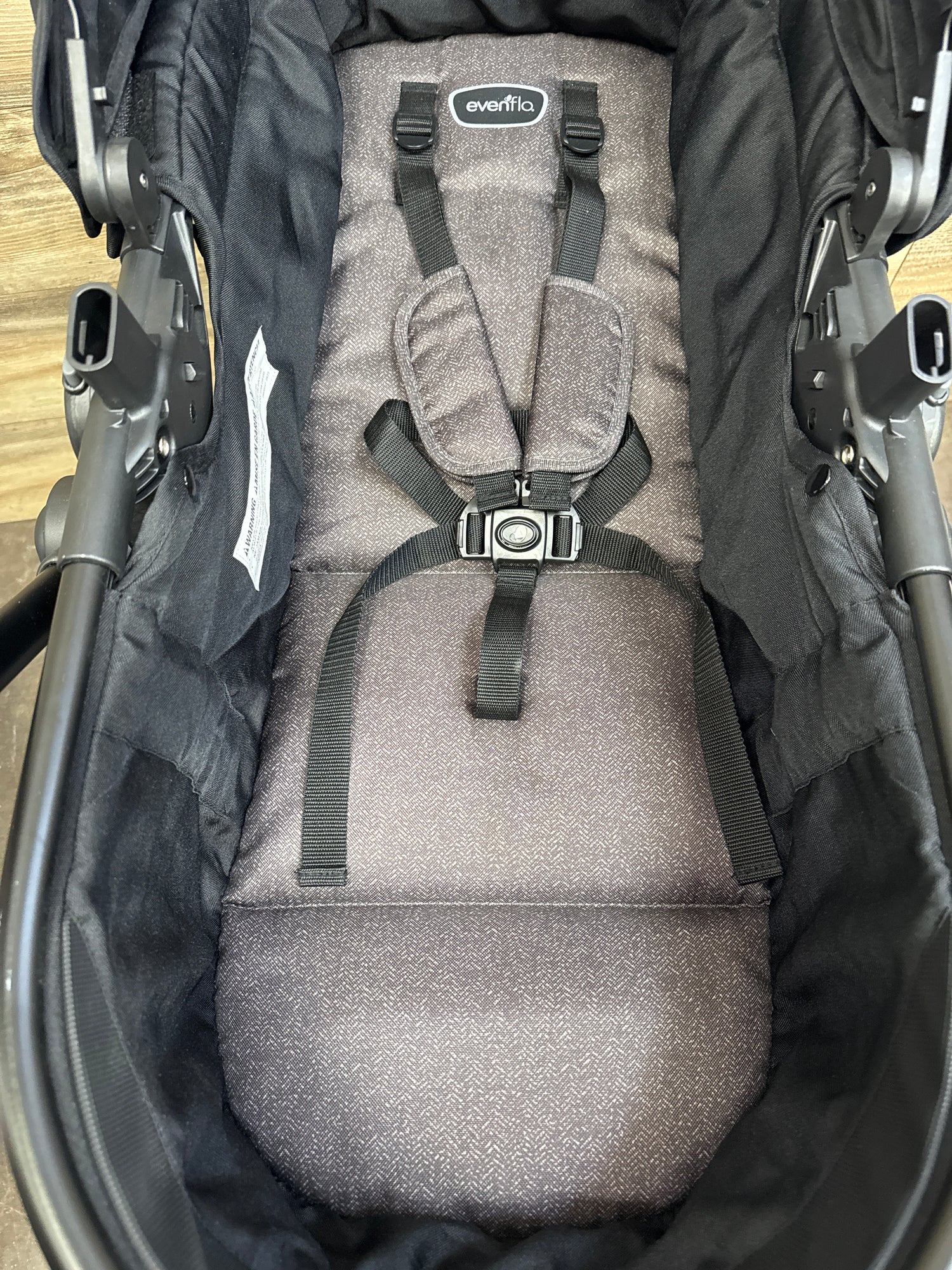 Evenflo Pivot Modular Travel System w/LiteMax