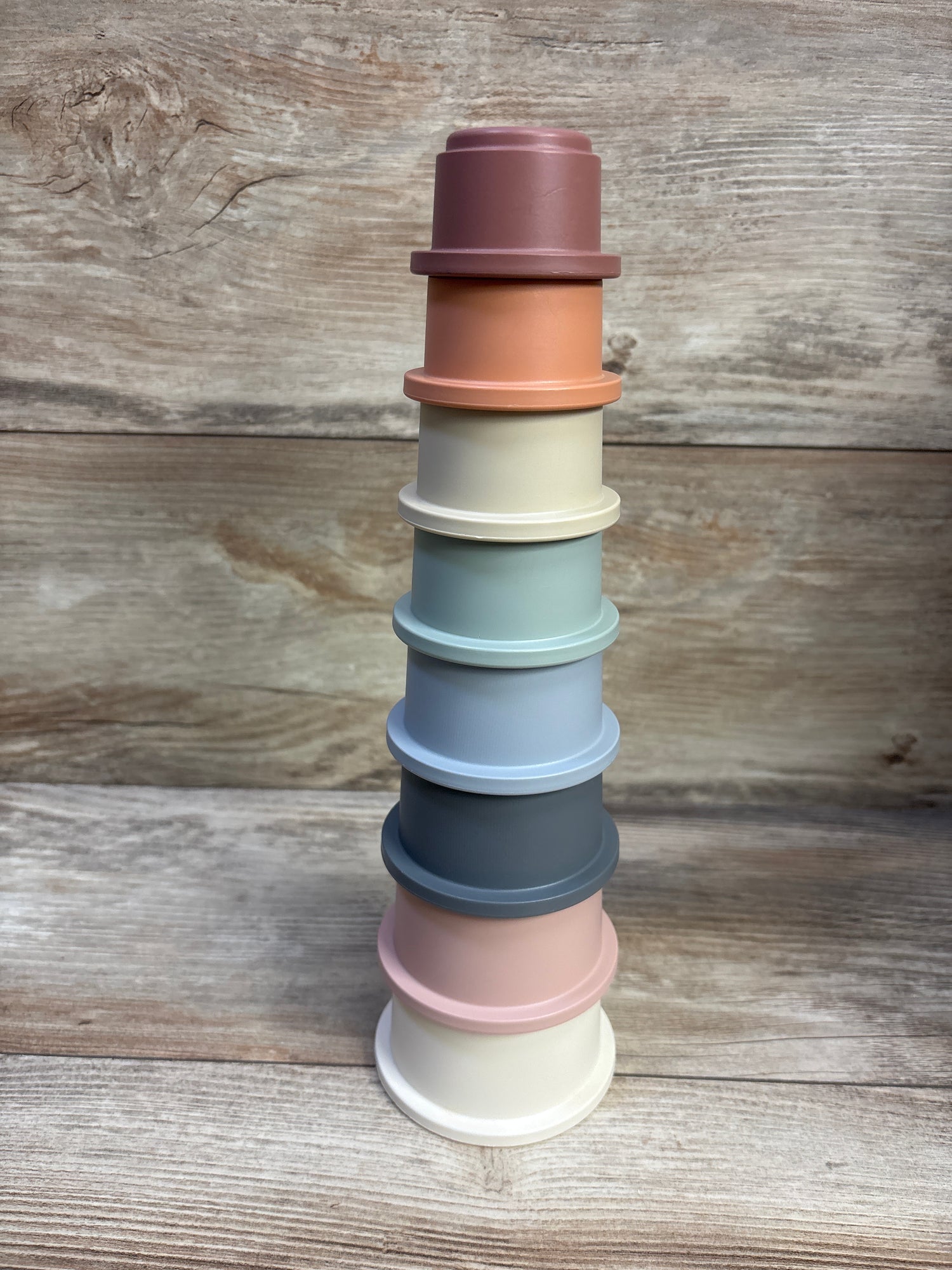 Mushie Stacking Cups 8pc