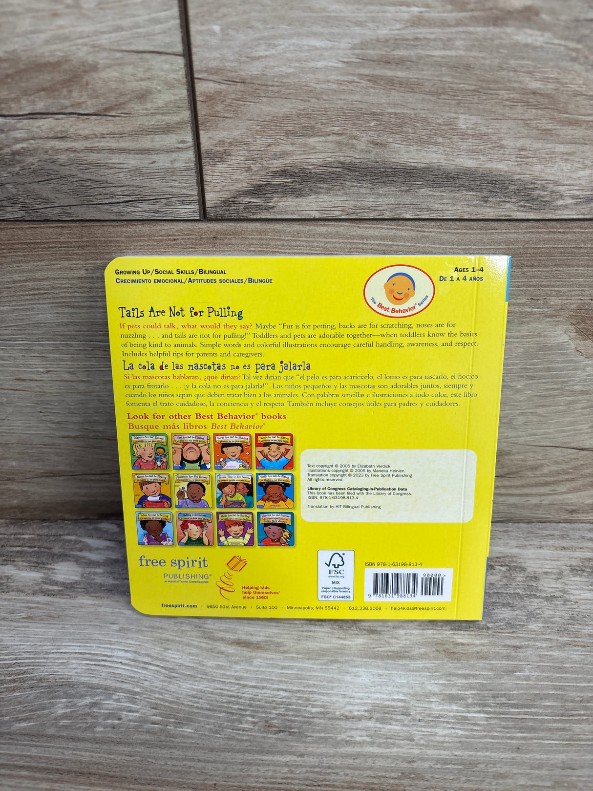 Tails Are Not for Pulling / La Cola de las Mascotas no es para Jalarla Board Book